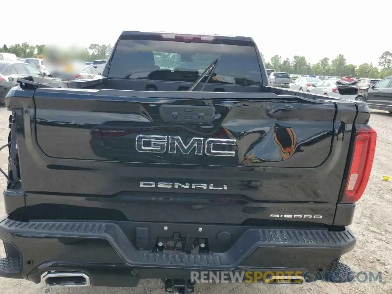 6 Photograph of a damaged car 1GTUUHEL5SZ124030 GMC SIERRA 2025
