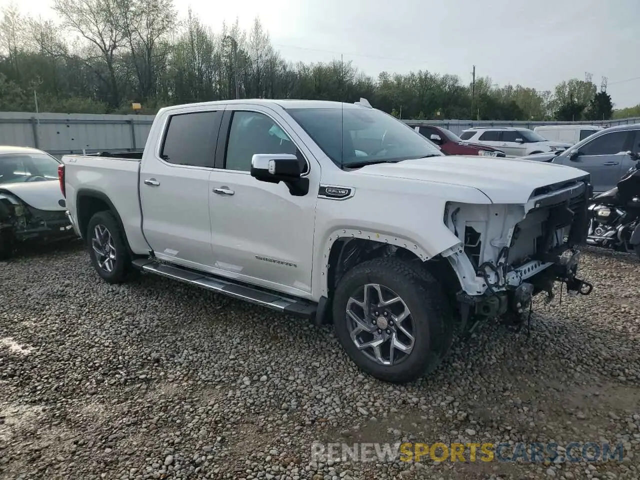 4 Photograph of a damaged car 3GTUUDED7SG192217 GMC SIERRA 2025