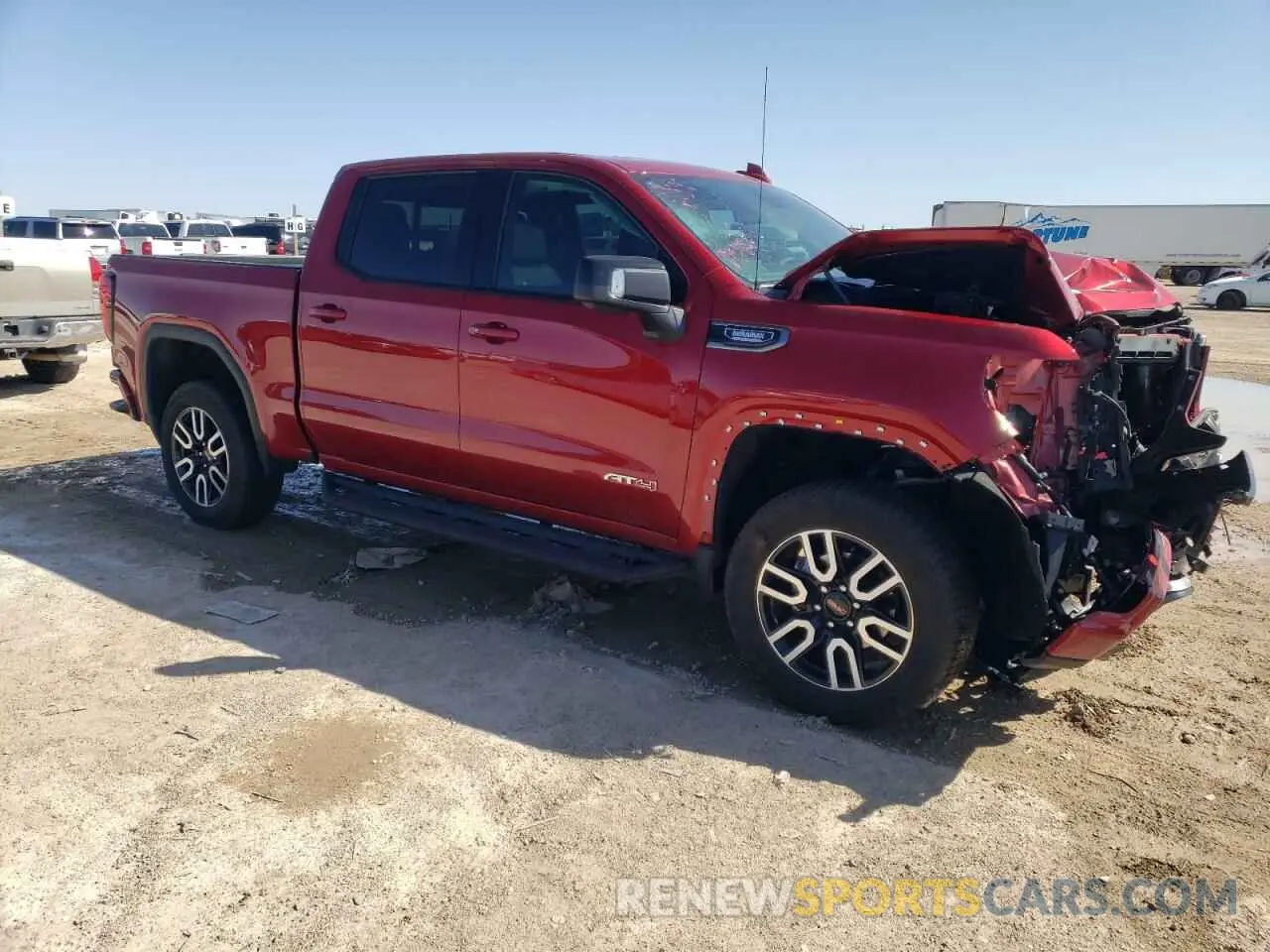 4 Photograph of a damaged car 3GTUUEE84SG211766 GMC SIERRA 2025