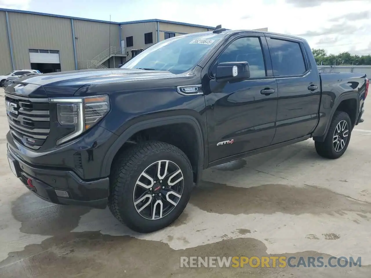 1 Photograph of a damaged car 3GTUUEE85SG246302 GMC SIERRA 2025