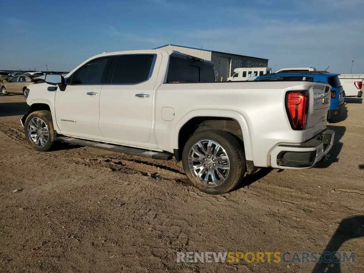 2 Photograph of a damaged car 3GTUUGED0SG249309 GMC SIERRA 2025