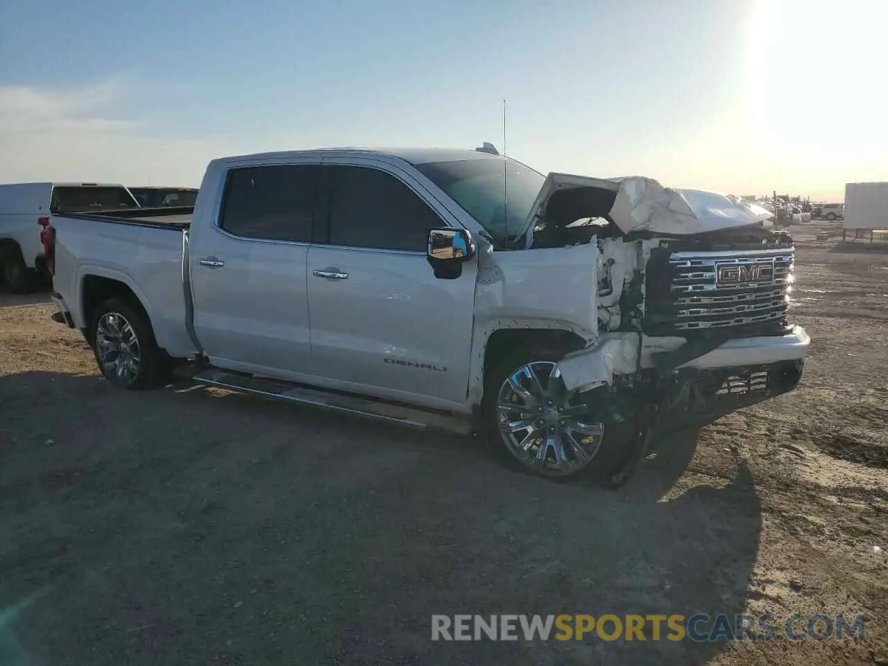 4 Photograph of a damaged car 3GTUUGED0SG249309 GMC SIERRA 2025