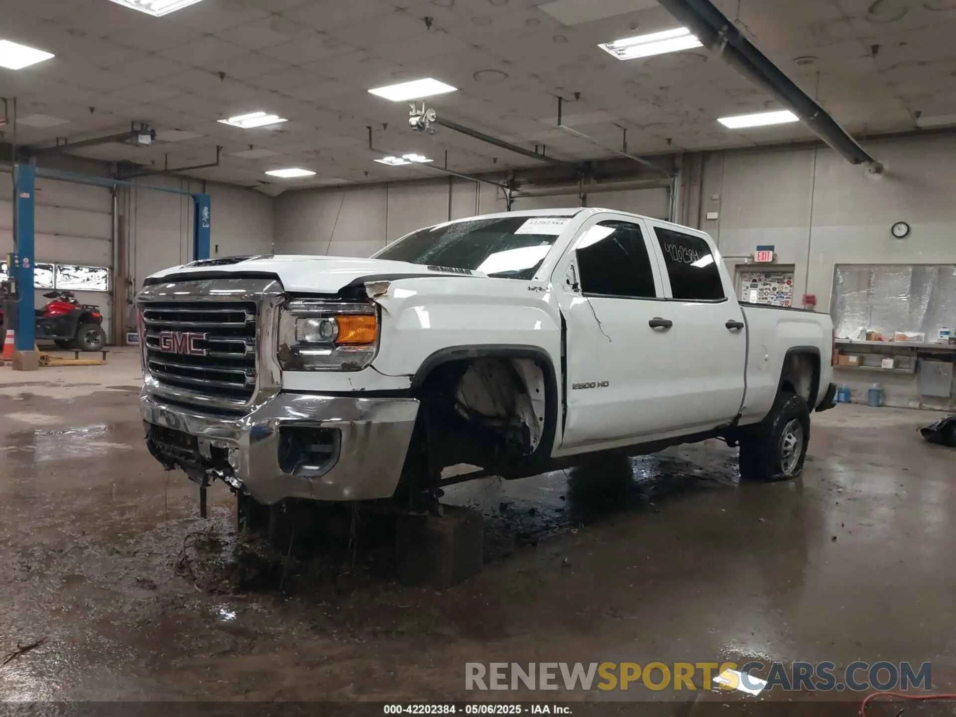 2 Photograph of a damaged car 1GT12NEY8KF234753 GMC SIERRA 2500HD 2019
