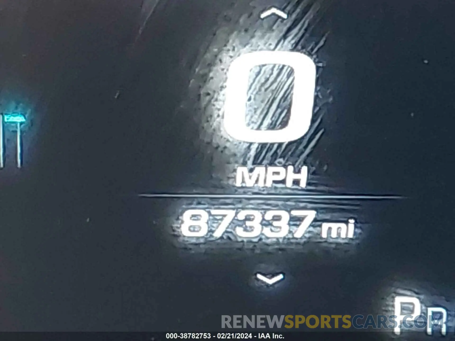 16 Photograph of a damaged car 1GT12SEY3KF207121 GMC SIERRA 2500HD 2019