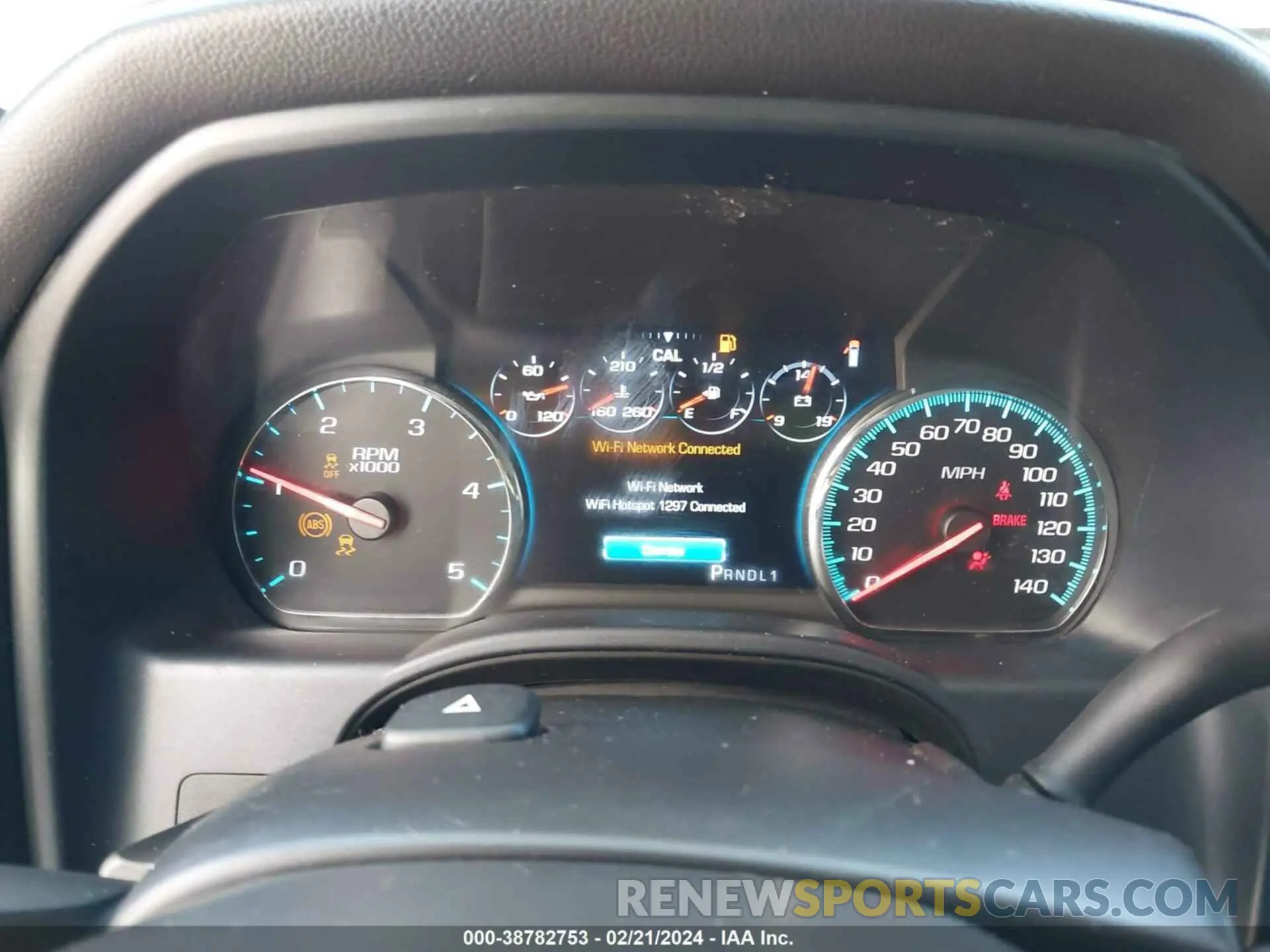 7 Photograph of a damaged car 1GT12SEY3KF207121 GMC SIERRA 2500HD 2019