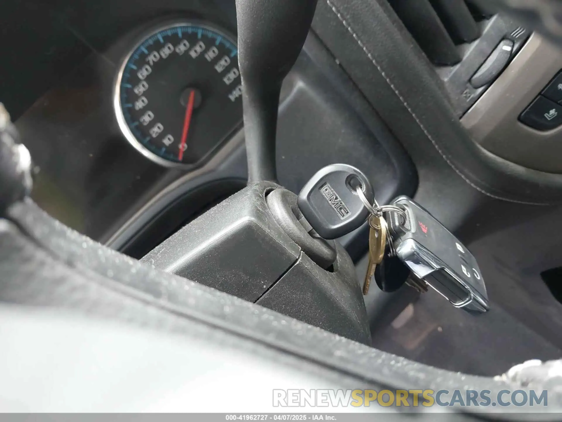 11 Photograph of a damaged car 1GT12SEY4KF243612 GMC SIERRA 2500HD 2019