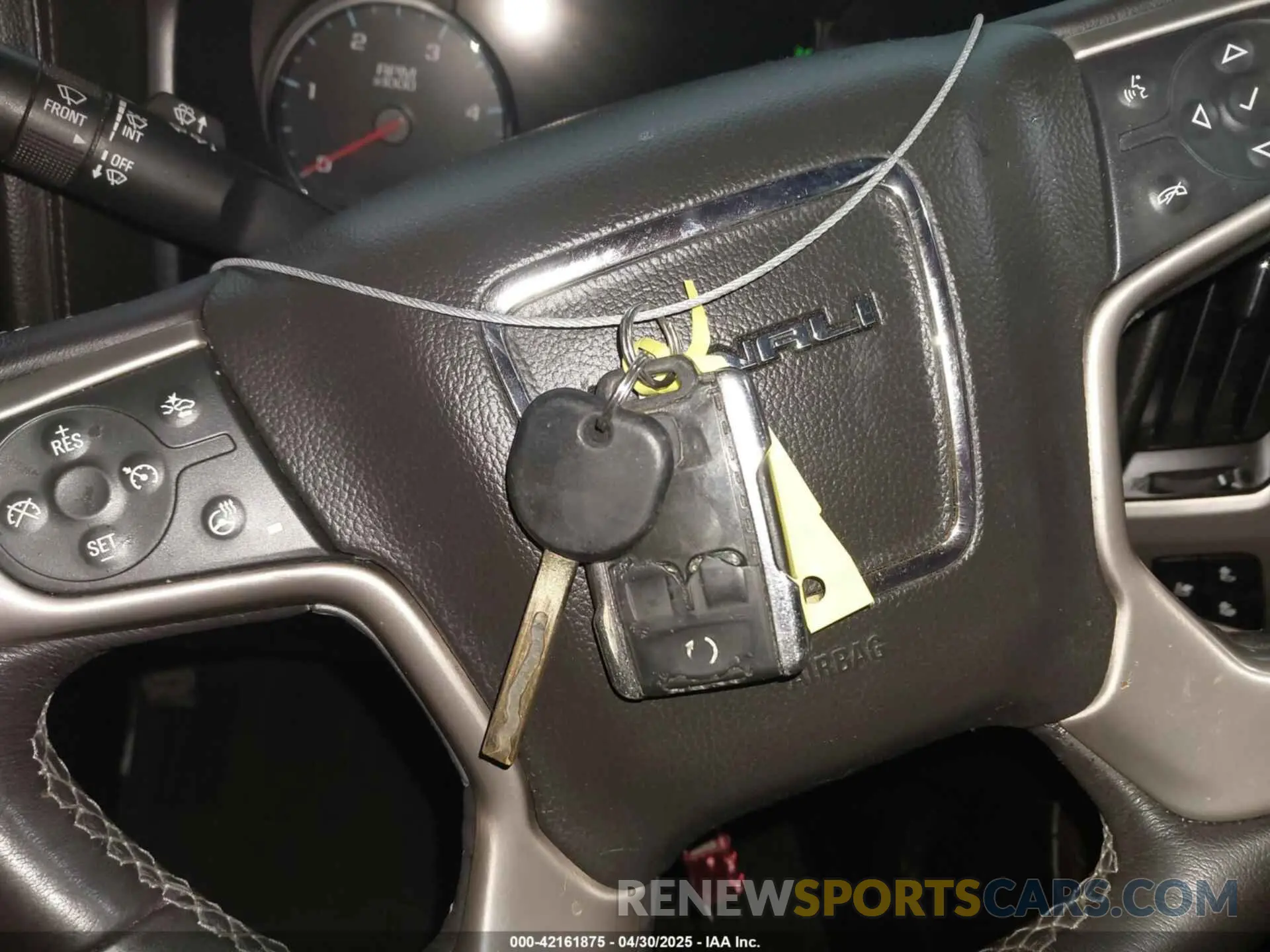 11 Photograph of a damaged car 1GT12SEY8KF115759 GMC SIERRA 2500HD 2019