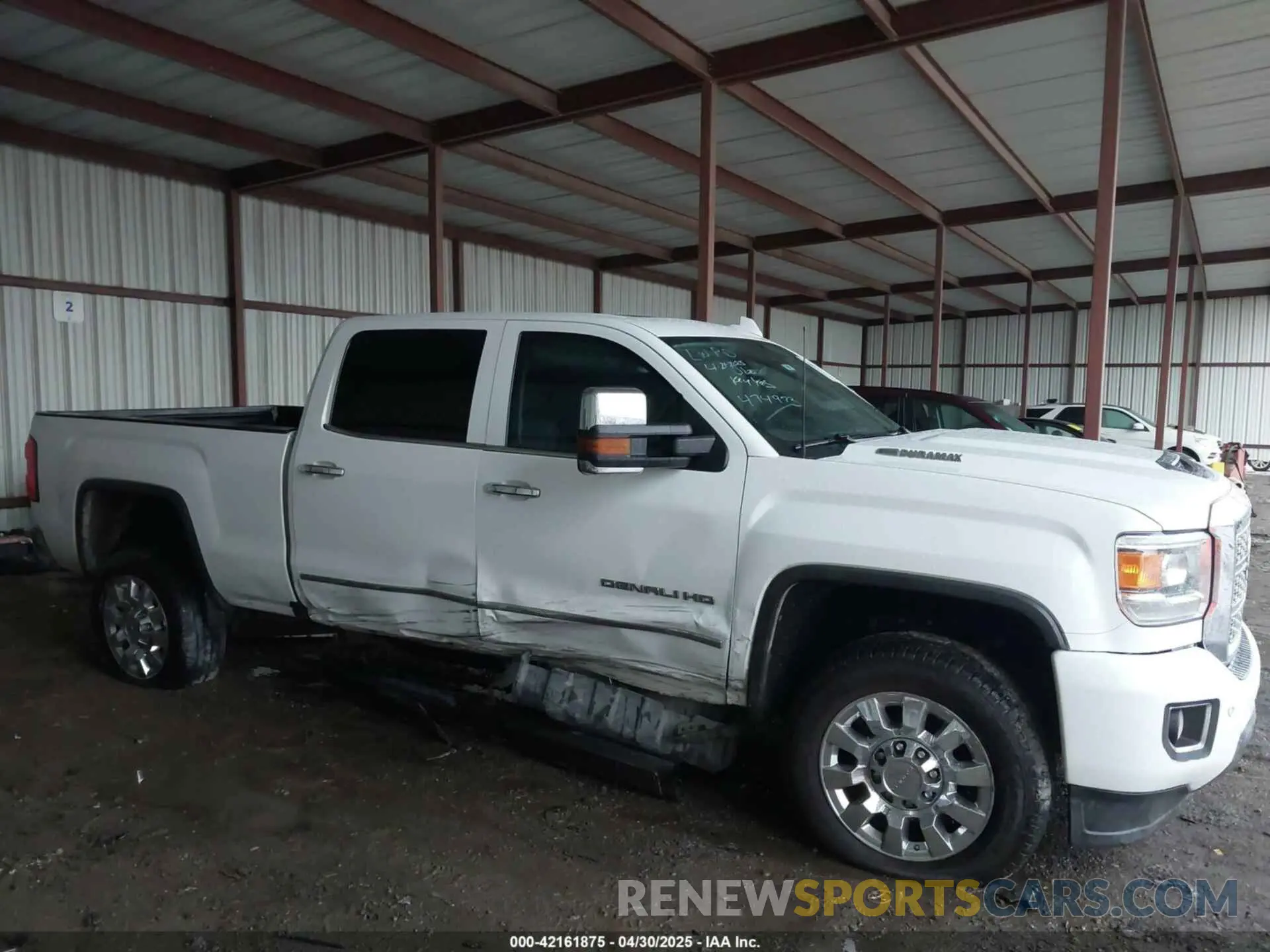 13 Photograph of a damaged car 1GT12SEY8KF115759 GMC SIERRA 2500HD 2019