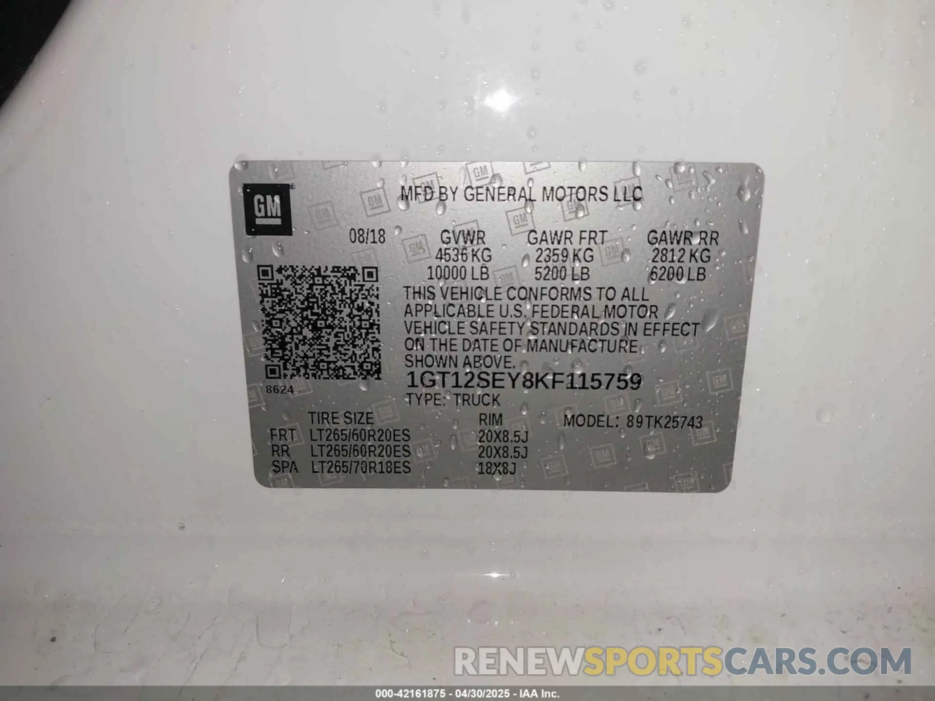 9 Photograph of a damaged car 1GT12SEY8KF115759 GMC SIERRA 2500HD 2019