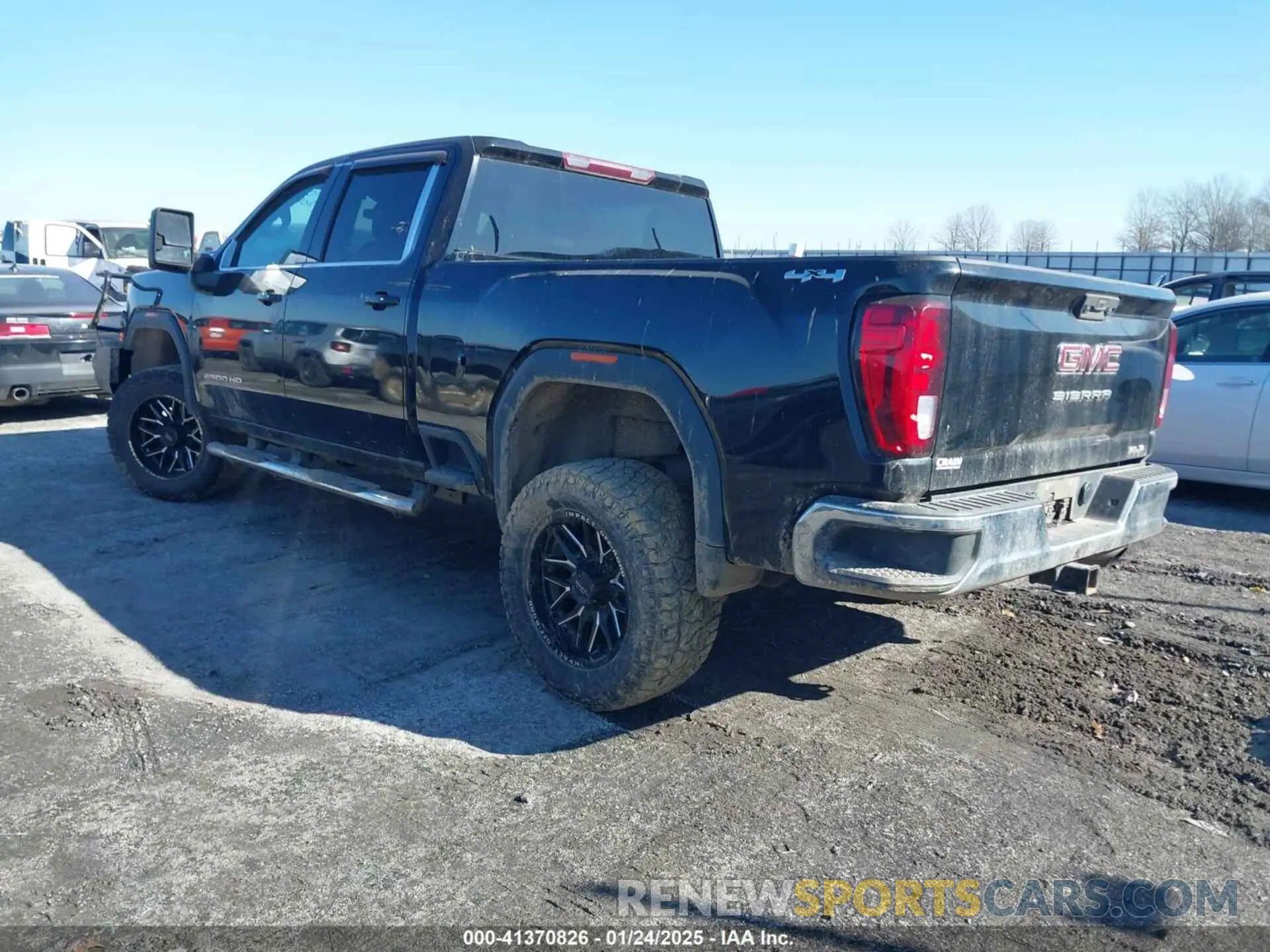 3 Photograph of a damaged car 1GT49ME79LF267529 GMC SIERRA 2500HD 2020