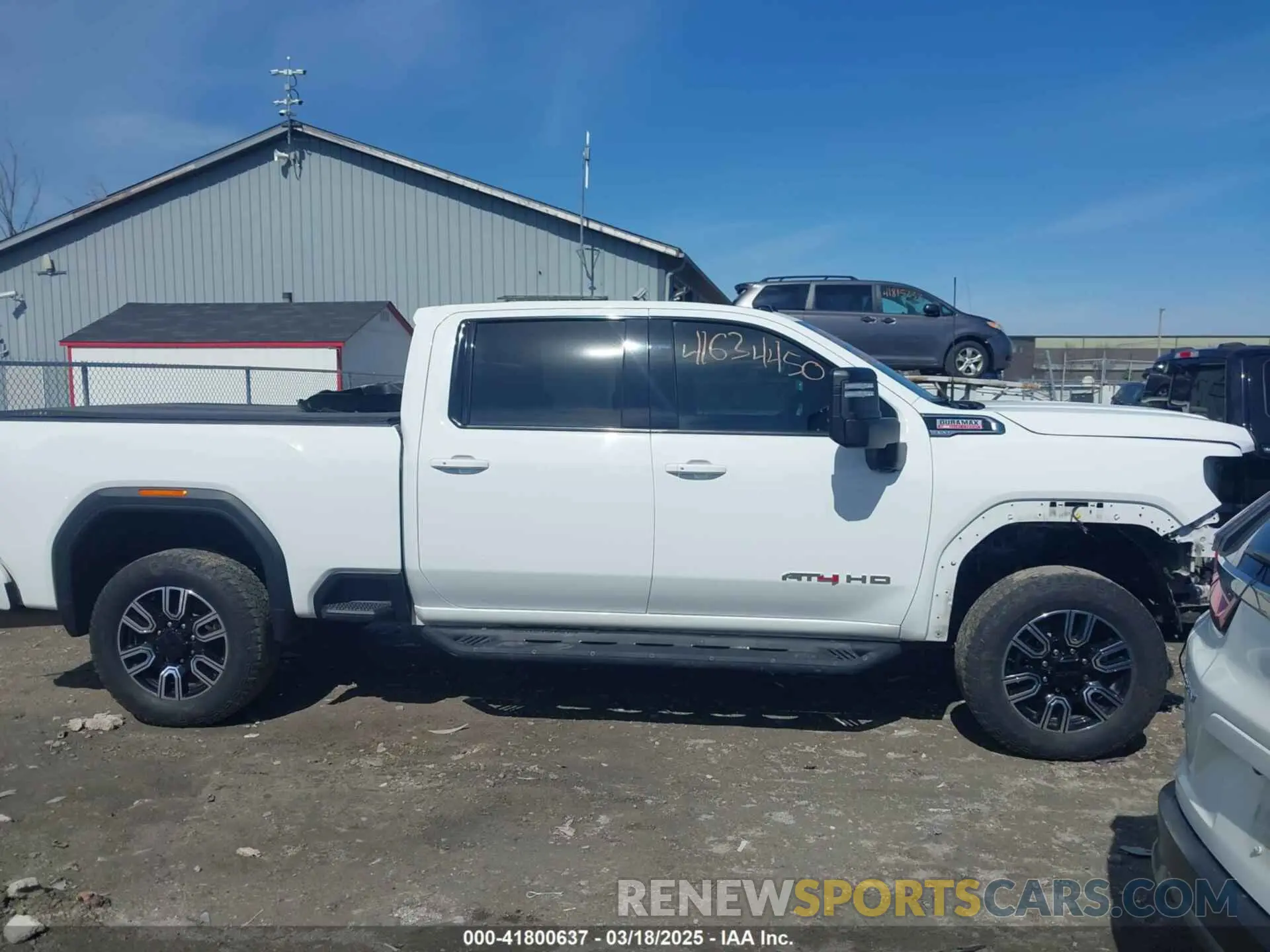 14 Photograph of a damaged car 1GT49PEYXLF348159 GMC SIERRA 2500HD 2020