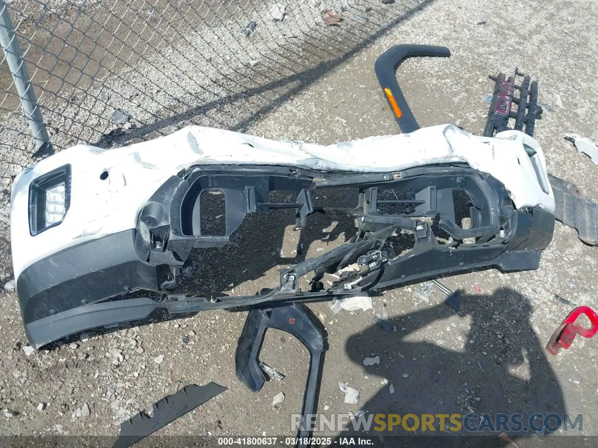 17 Photograph of a damaged car 1GT49PEYXLF348159 GMC SIERRA 2500HD 2020