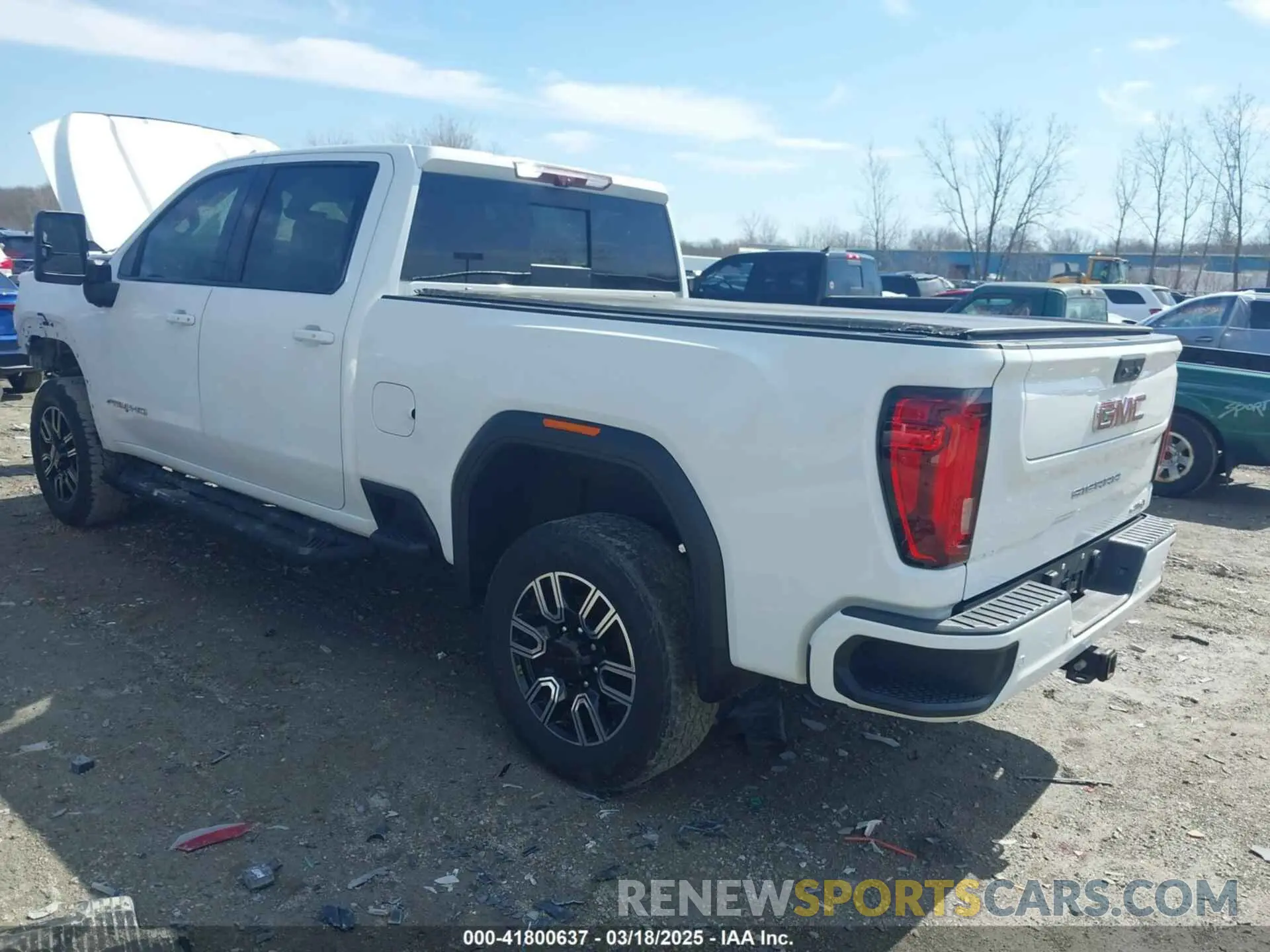 3 Photograph of a damaged car 1GT49PEYXLF348159 GMC SIERRA 2500HD 2020