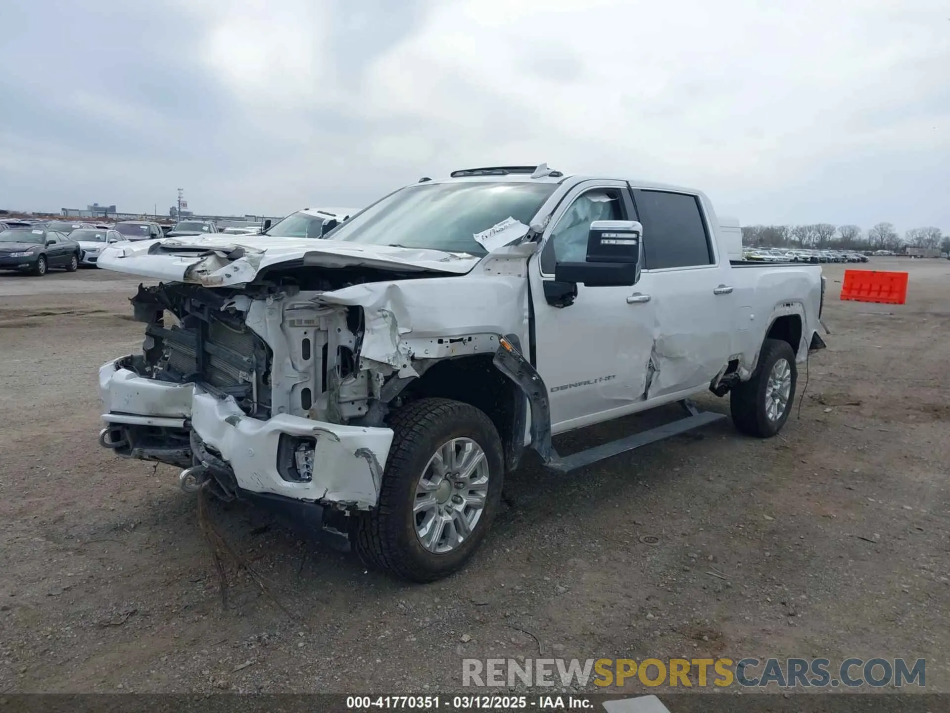 2 Photograph of a damaged car 1GT49REY0LF167275 GMC SIERRA 2500HD 2020