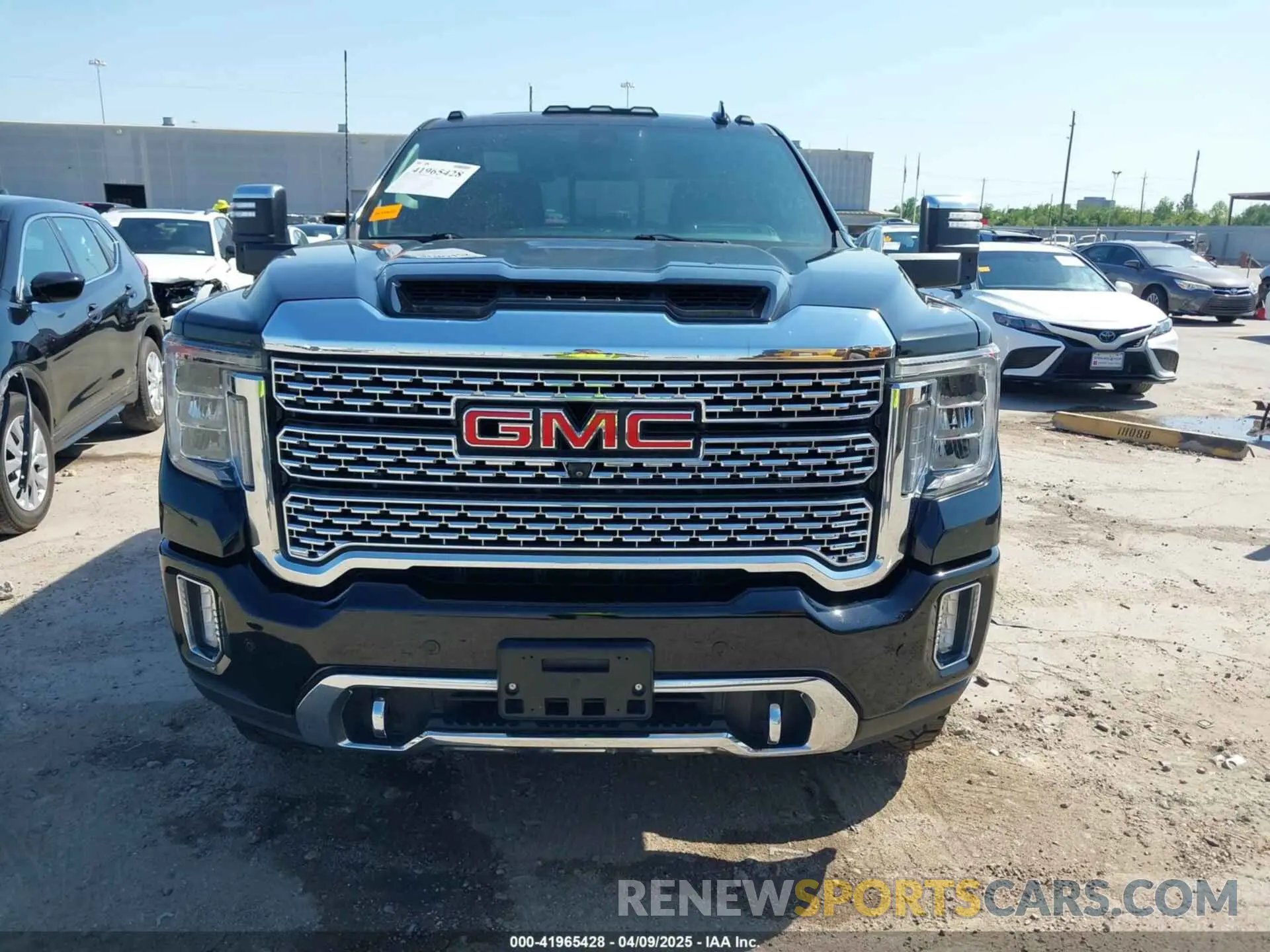 12 Photograph of a damaged car 1GT49REY1LF209081 GMC SIERRA 2500HD 2020