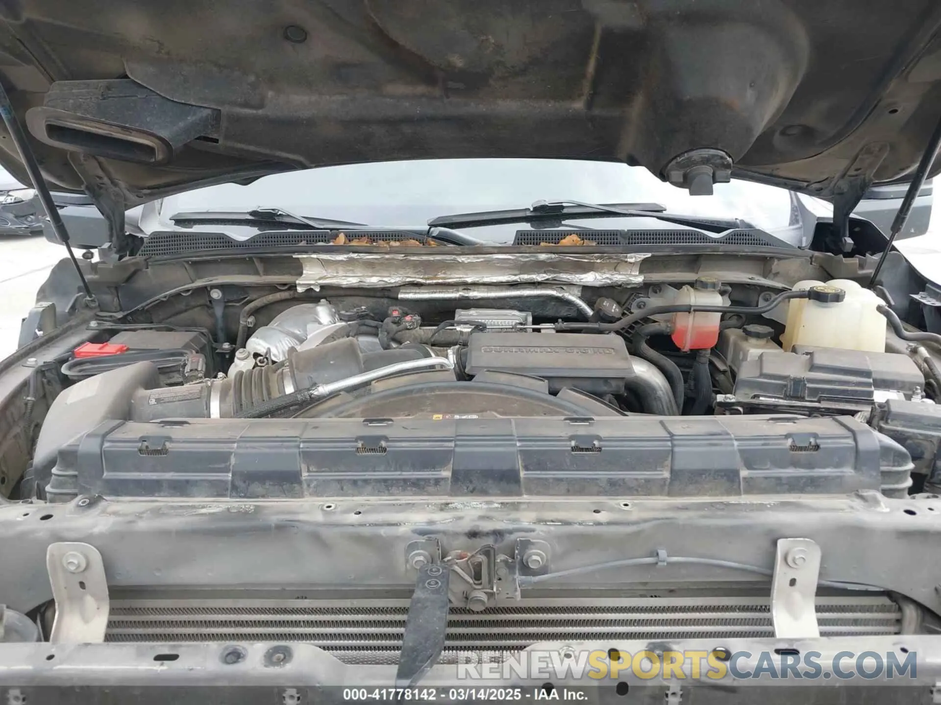 9 Photograph of a damaged car 1GT49REY3LF108320 GMC SIERRA 2500HD 2020