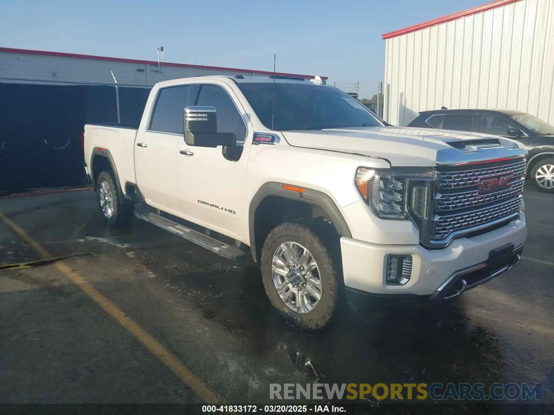 1 Photograph of a damaged car 1GT49REY4LF308414 GMC SIERRA 2500HD 2020