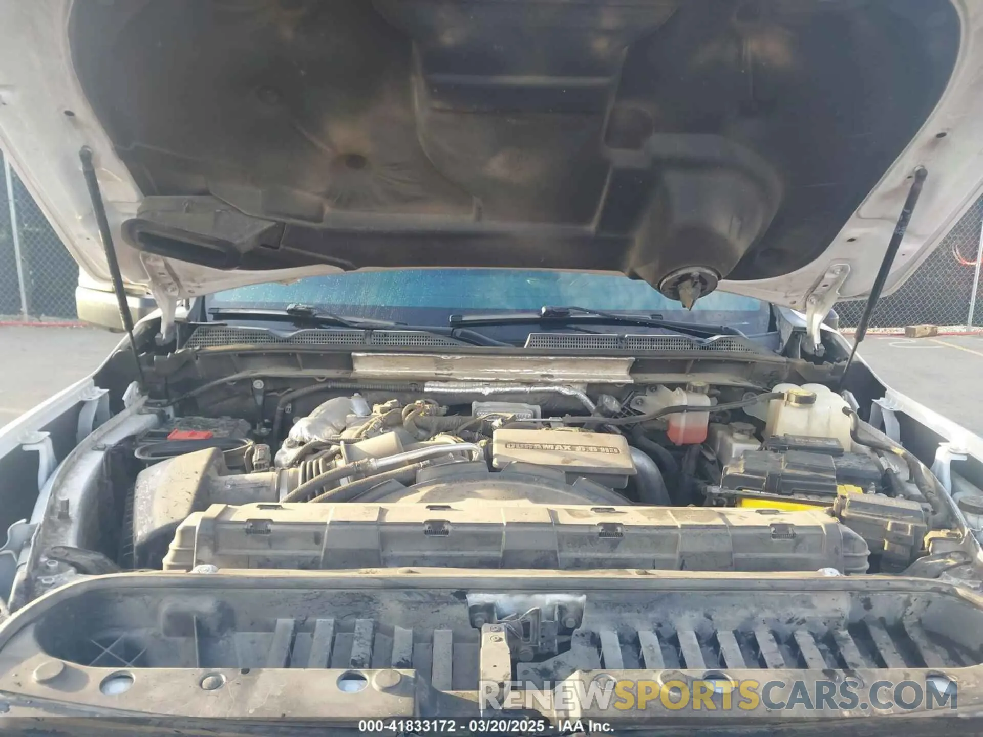 9 Photograph of a damaged car 1GT49REY4LF308414 GMC SIERRA 2500HD 2020