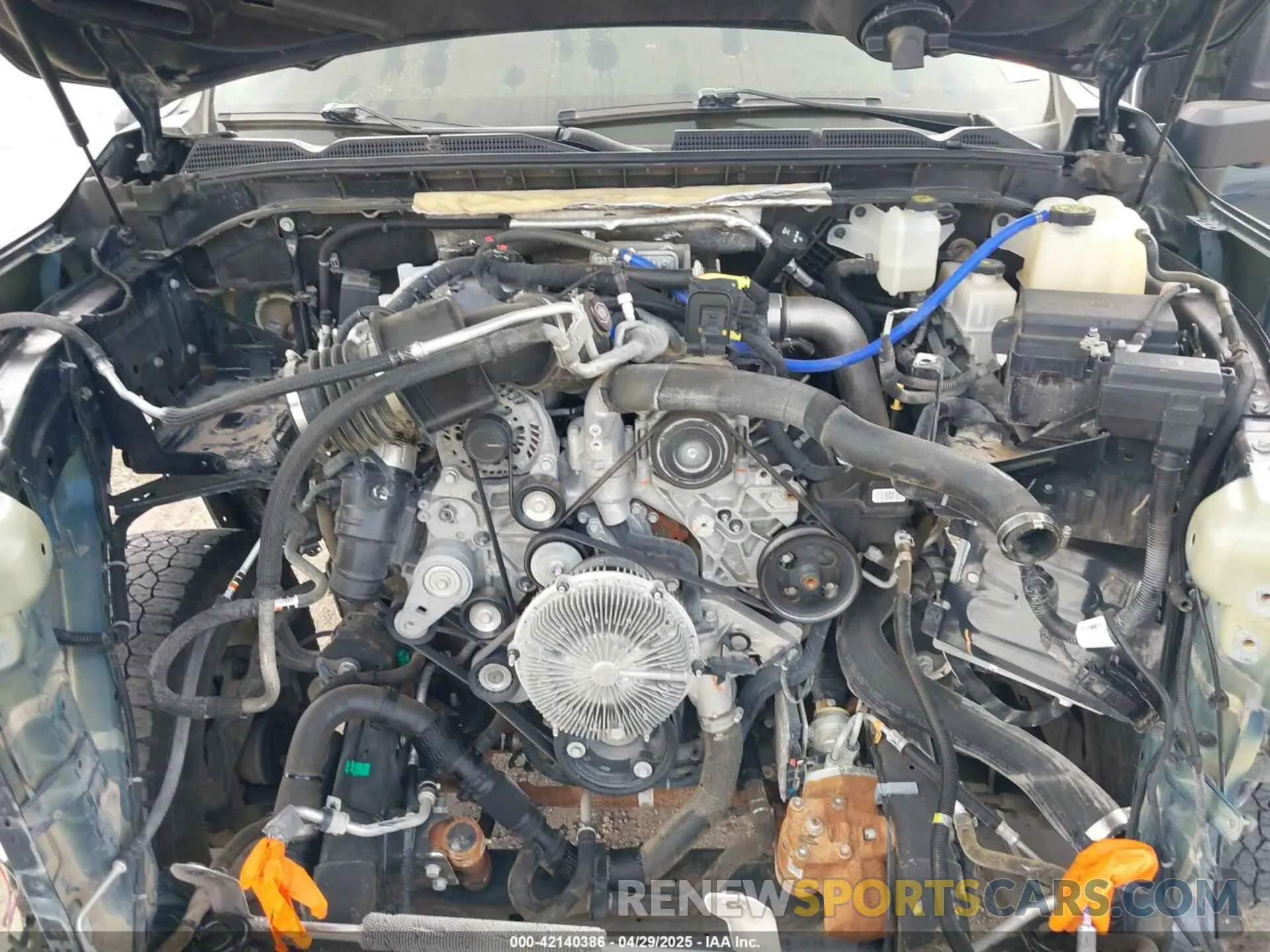 9 Photograph of a damaged car 1GT49REY5LF337601 GMC SIERRA 2500HD 2020