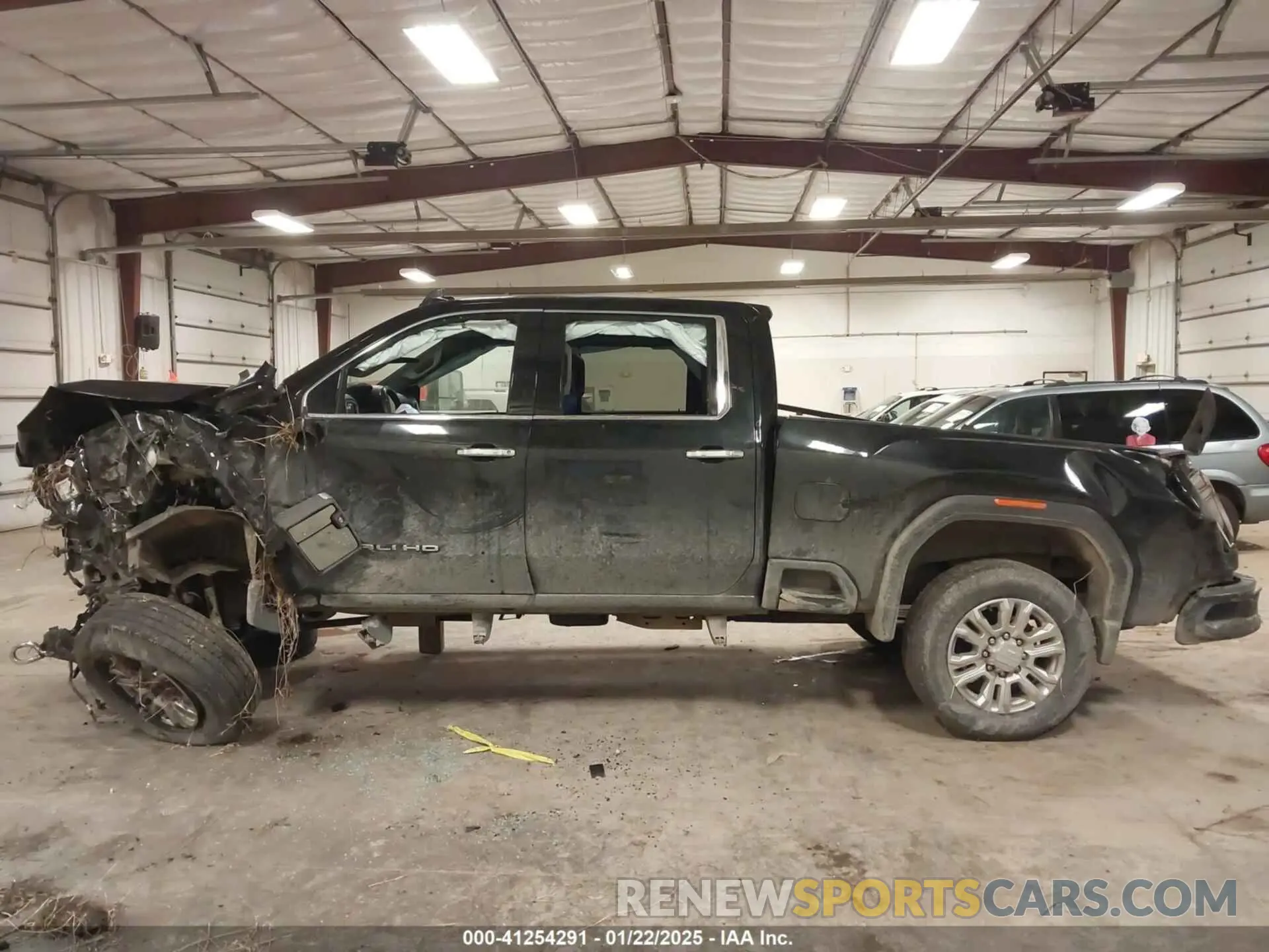15 Photograph of a damaged car 1GT49REY6LF126360 GMC SIERRA 2500HD 2020