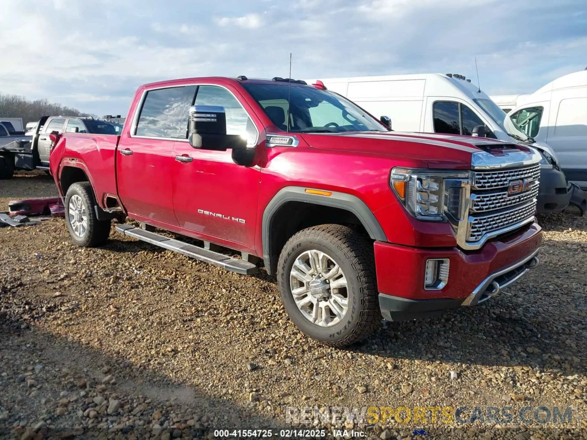 1 Photograph of a damaged car 1GT49REY7LF233269 GMC SIERRA 2500HD 2020