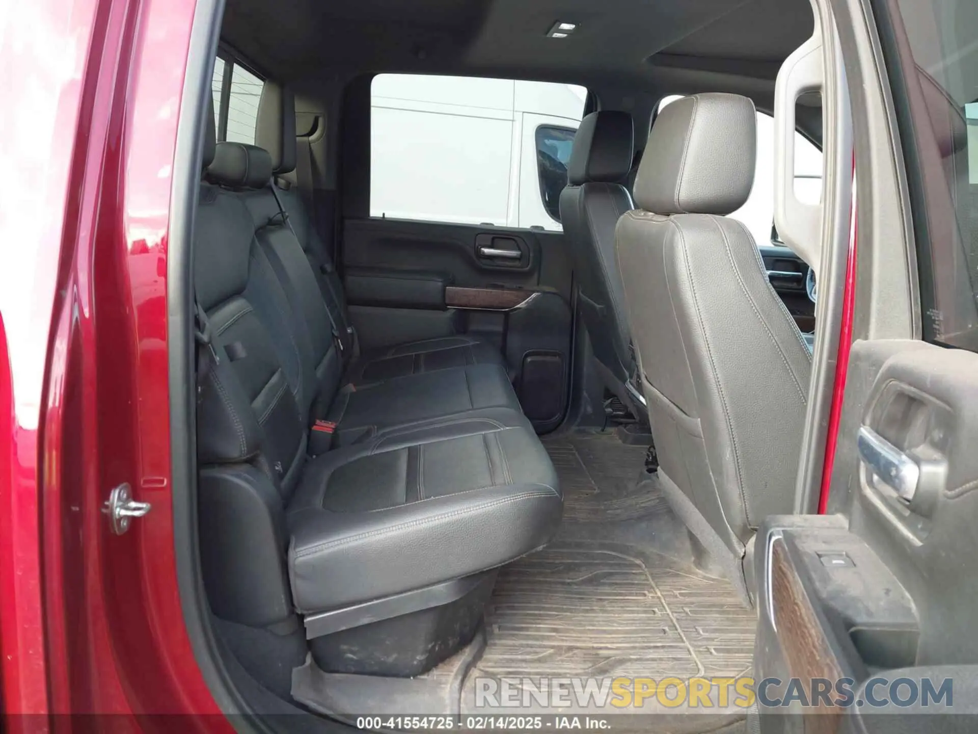 18 Photograph of a damaged car 1GT49REY7LF233269 GMC SIERRA 2500HD 2020