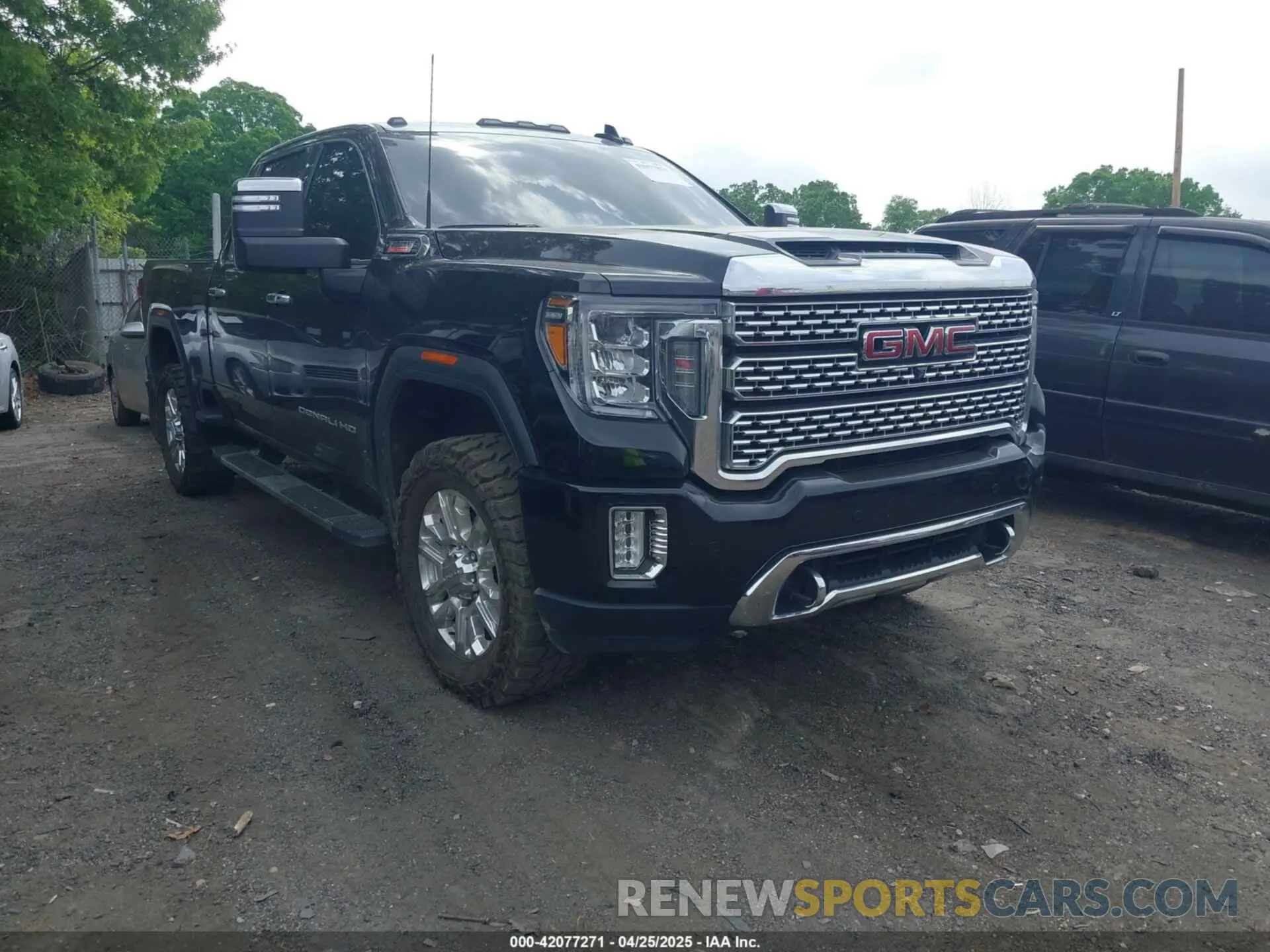 1 Photograph of a damaged car 1GT49REY8LF106269 GMC SIERRA 2500HD 2020