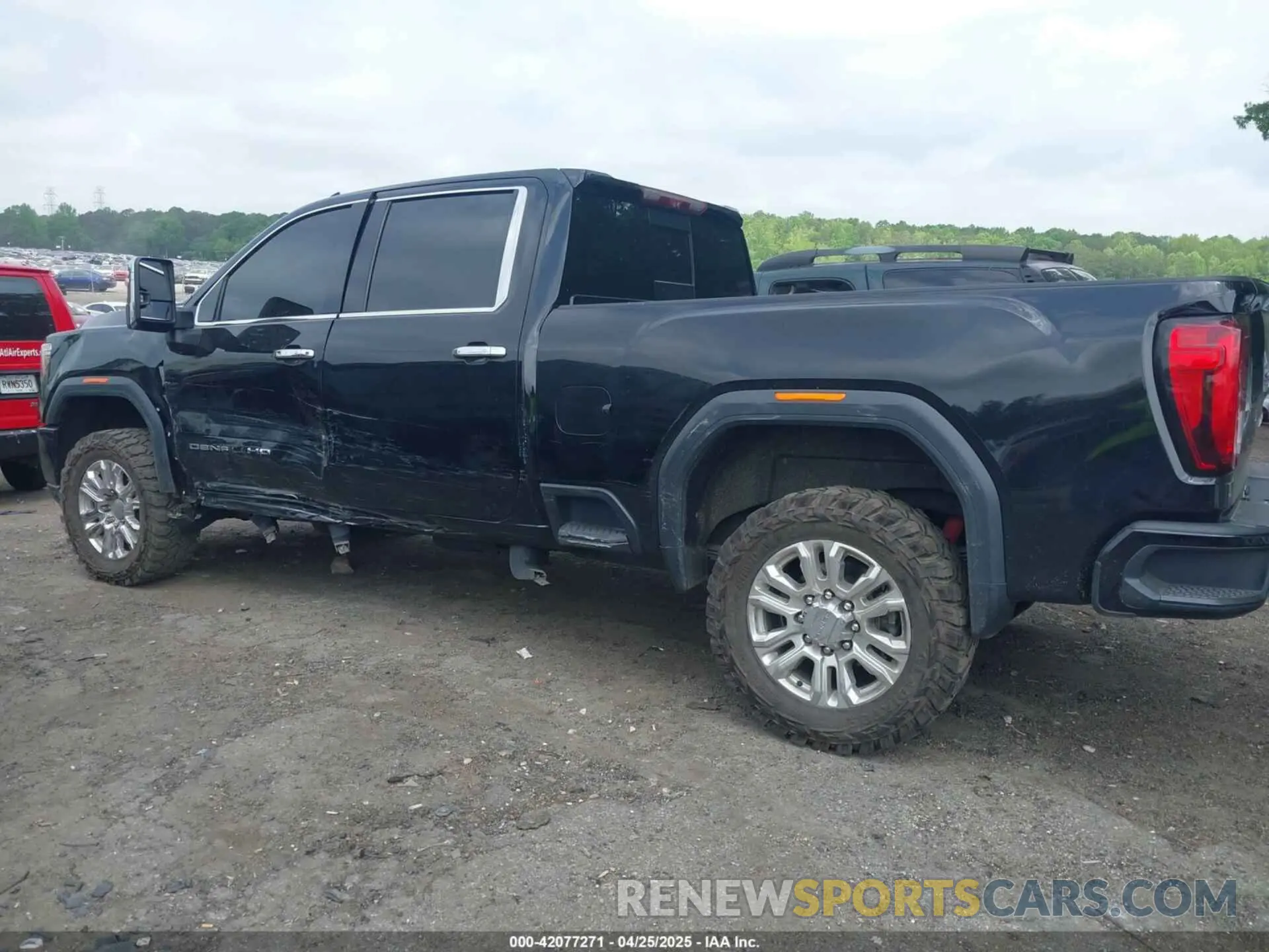 14 Photograph of a damaged car 1GT49REY8LF106269 GMC SIERRA 2500HD 2020