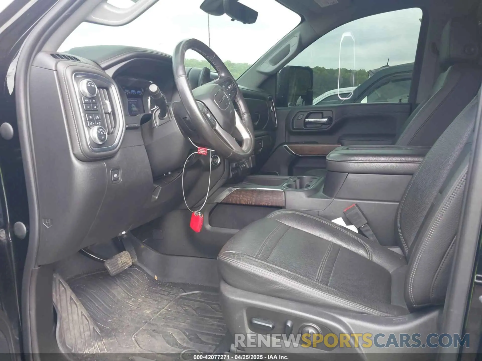6 Photograph of a damaged car 1GT49REY8LF106269 GMC SIERRA 2500HD 2020