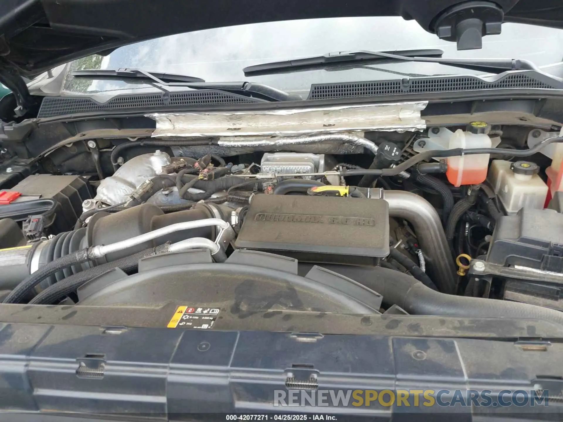 9 Photograph of a damaged car 1GT49REY8LF106269 GMC SIERRA 2500HD 2020