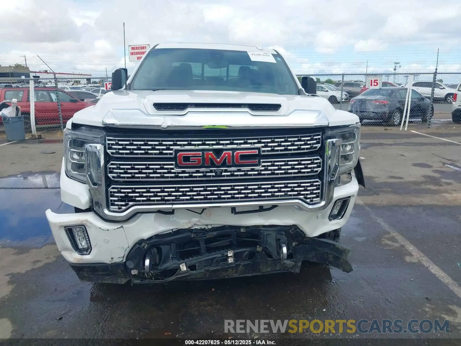 12 Photograph of a damaged car 1GT49REY8LF157240 GMC SIERRA 2500HD 2020
