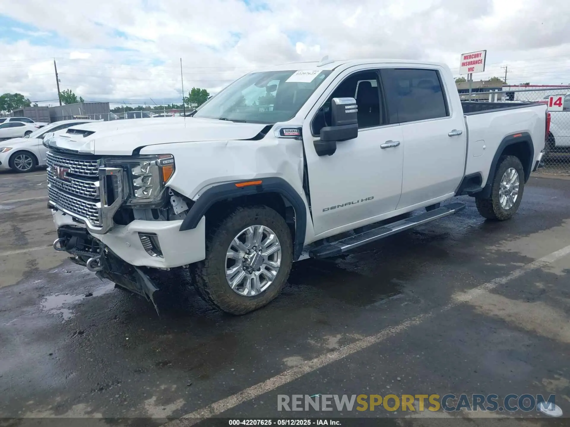 2 Photograph of a damaged car 1GT49REY8LF157240 GMC SIERRA 2500HD 2020