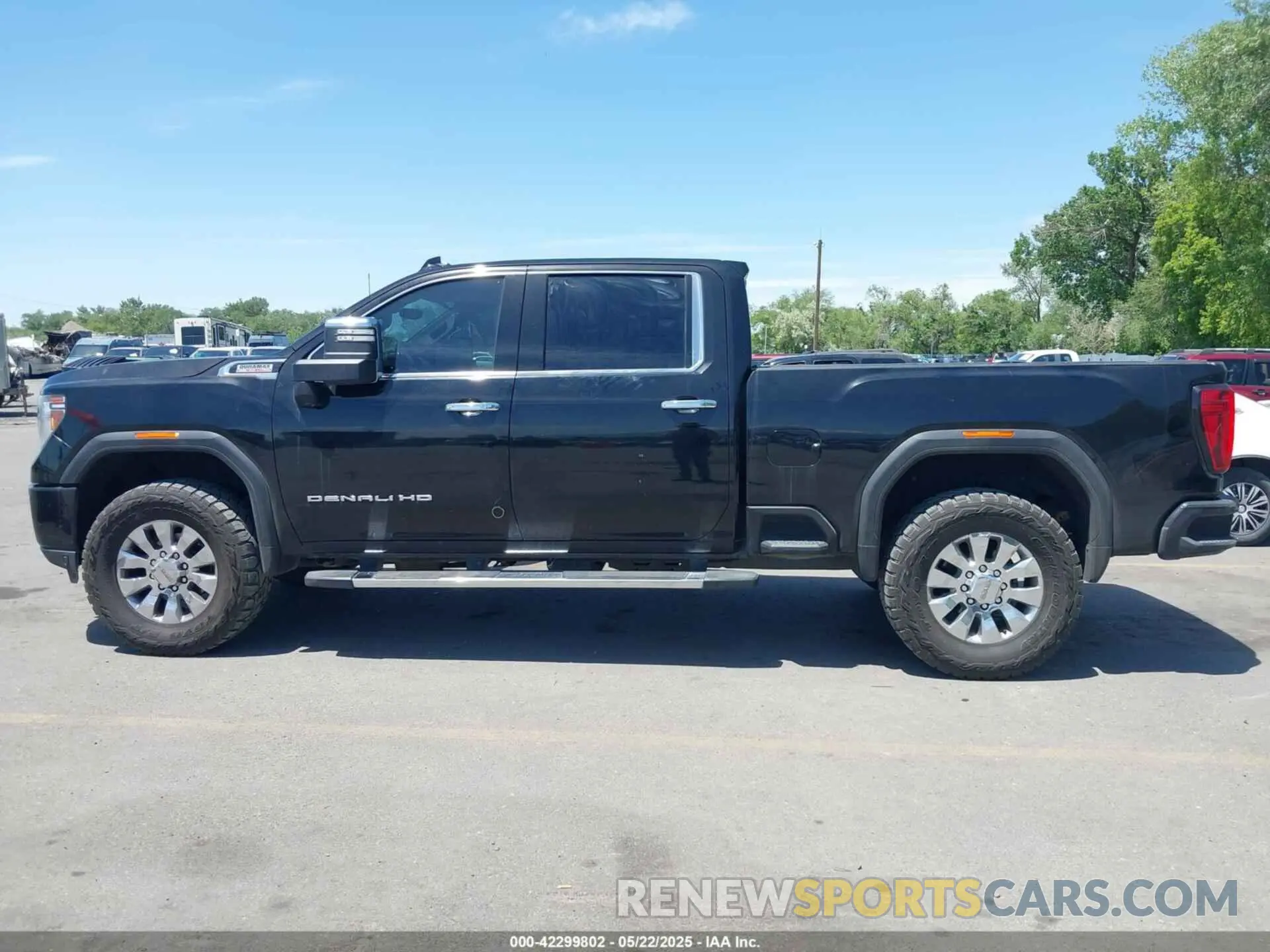 15 Photograph of a damaged car 1GT49REY9LF298348 GMC SIERRA 2500HD 2020