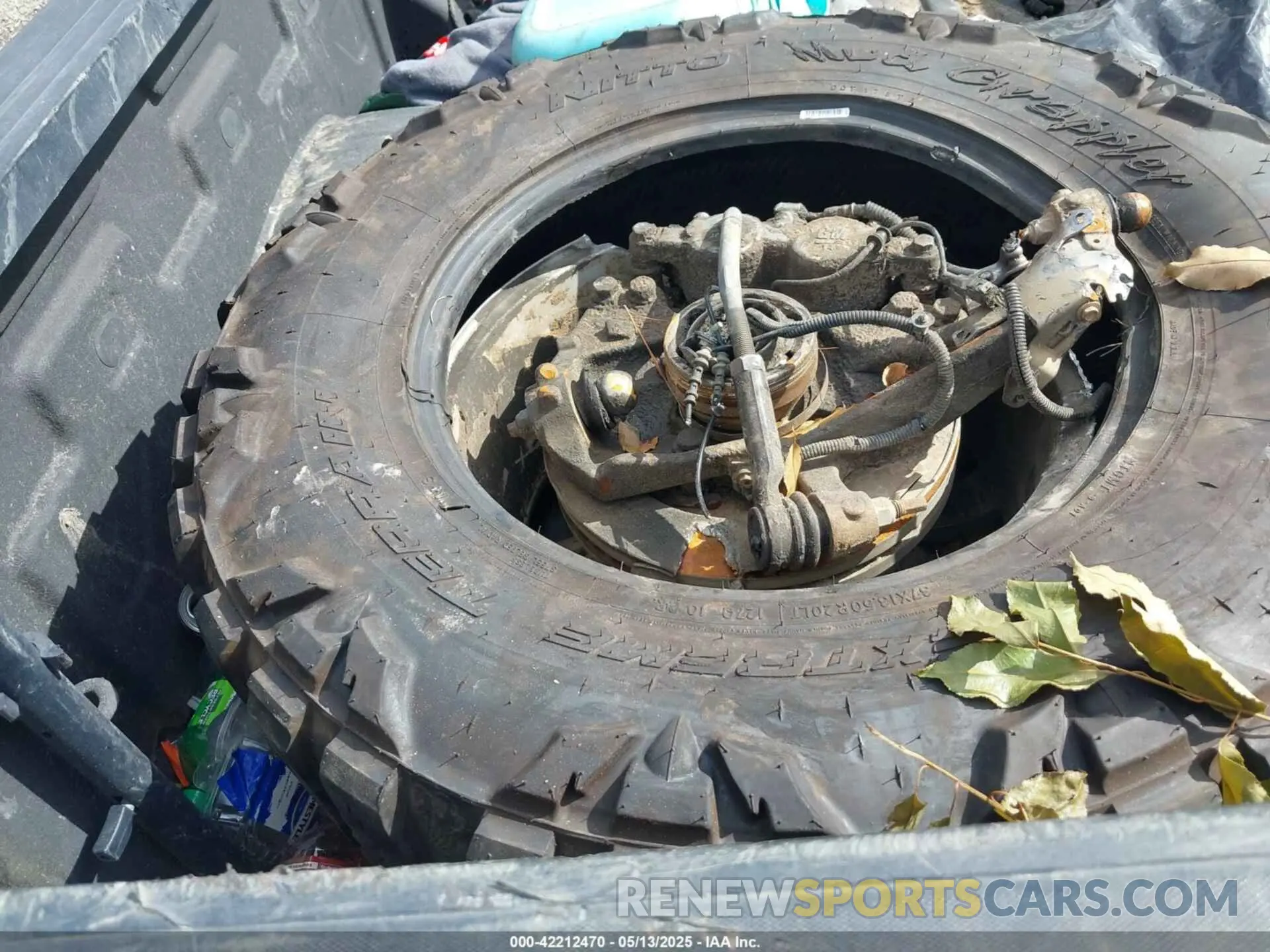 11 Photograph of a damaged car 1GT49NEYXMF281990 GMC SIERRA 2500HD 2021