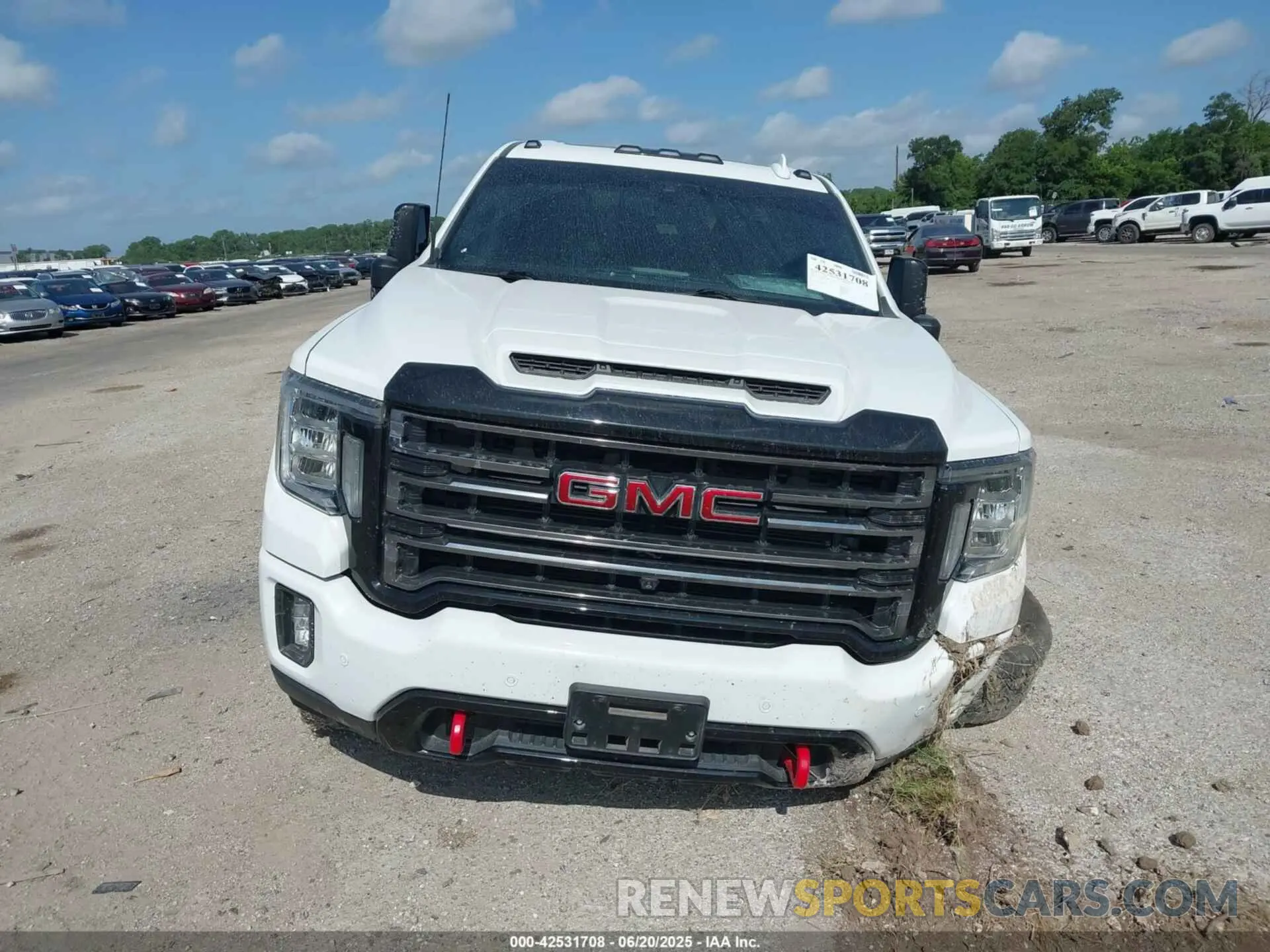 12 Photograph of a damaged car 1GT49PEY9MF113883 GMC SIERRA 2500HD 2021