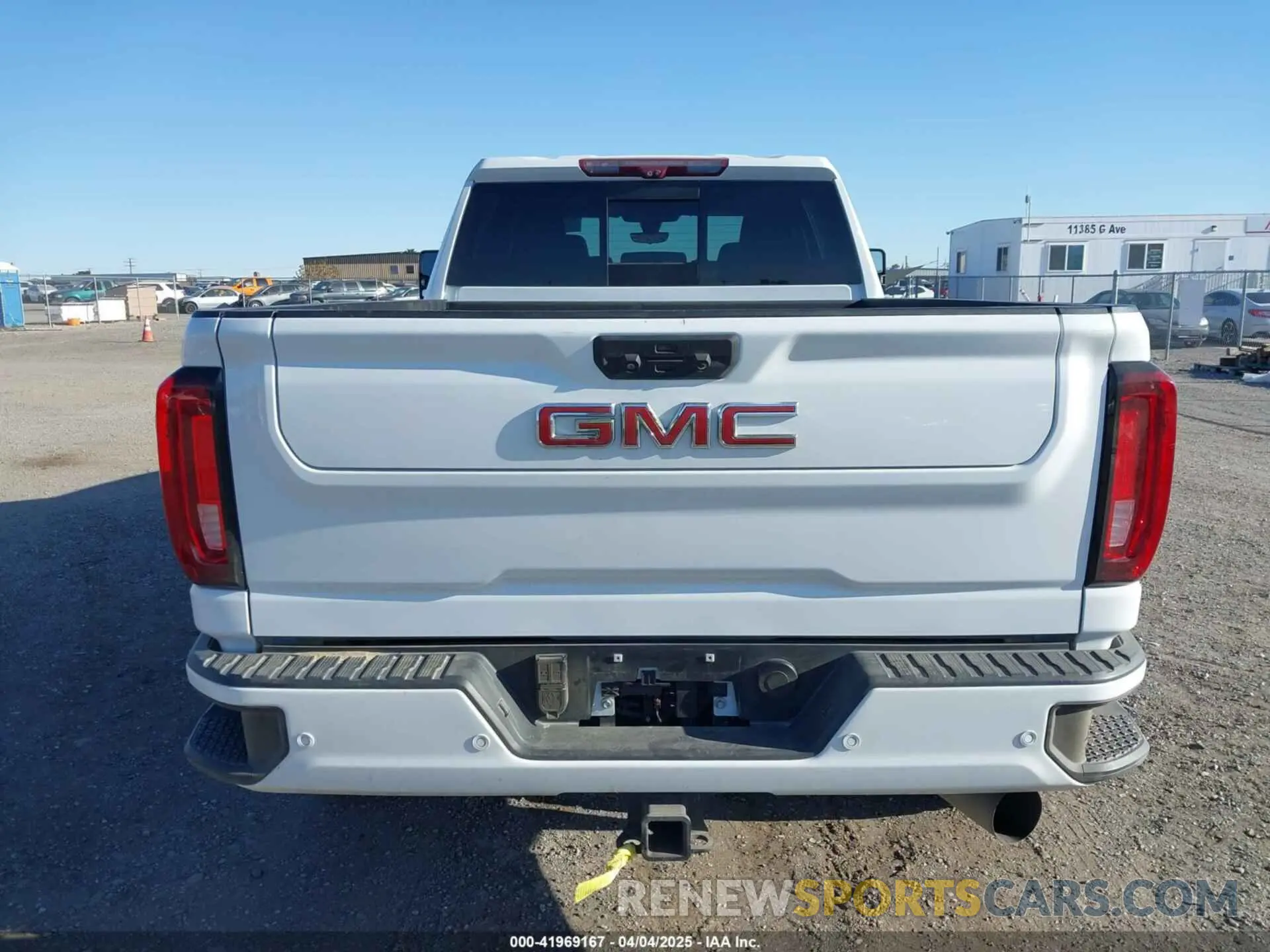 16 Photograph of a damaged car 1GT49REY0MF103609 GMC SIERRA 2500HD 2021