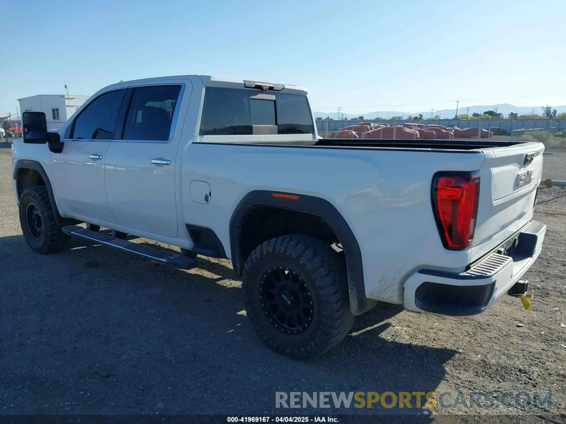 3 Photograph of a damaged car 1GT49REY0MF103609 GMC SIERRA 2500HD 2021