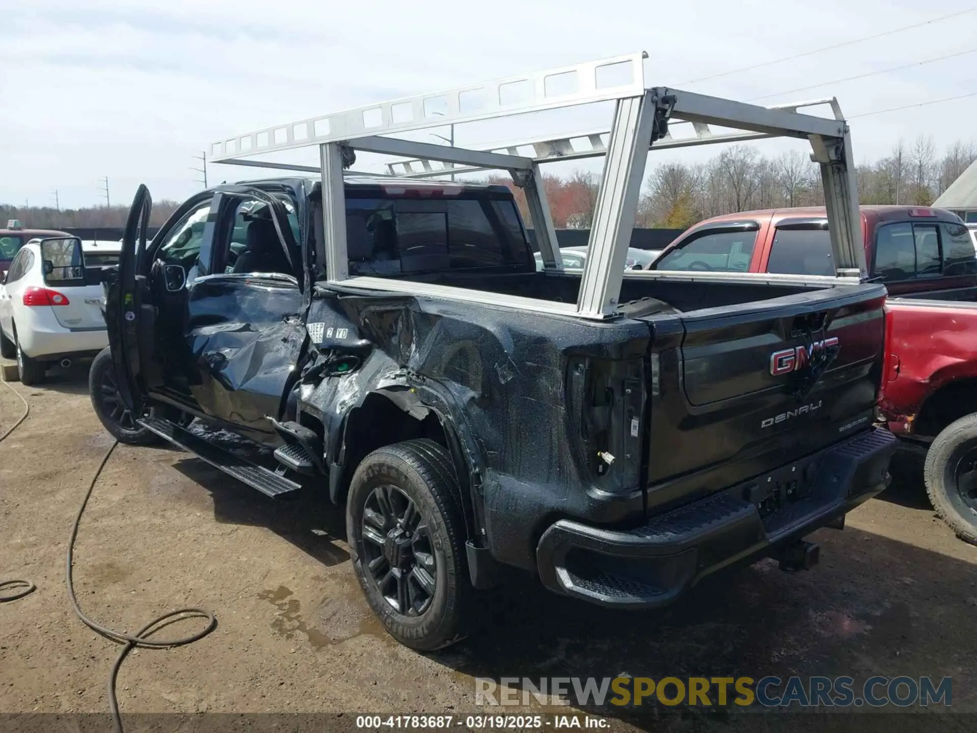 3 Photograph of a damaged car 1GT49REY0MF200678 GMC SIERRA 2500HD 2021