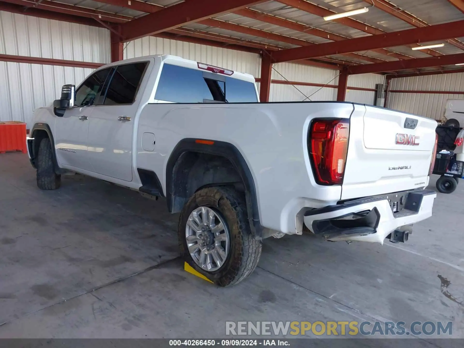 3 Photograph of a damaged car 1GT49REY5MF196496 GMC SIERRA 2500HD 2021