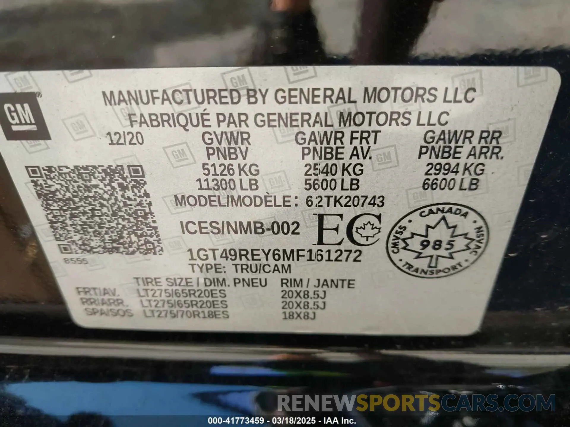 8 Photograph of a damaged car 1GT49REY6MF161272 GMC SIERRA 2500HD 2021