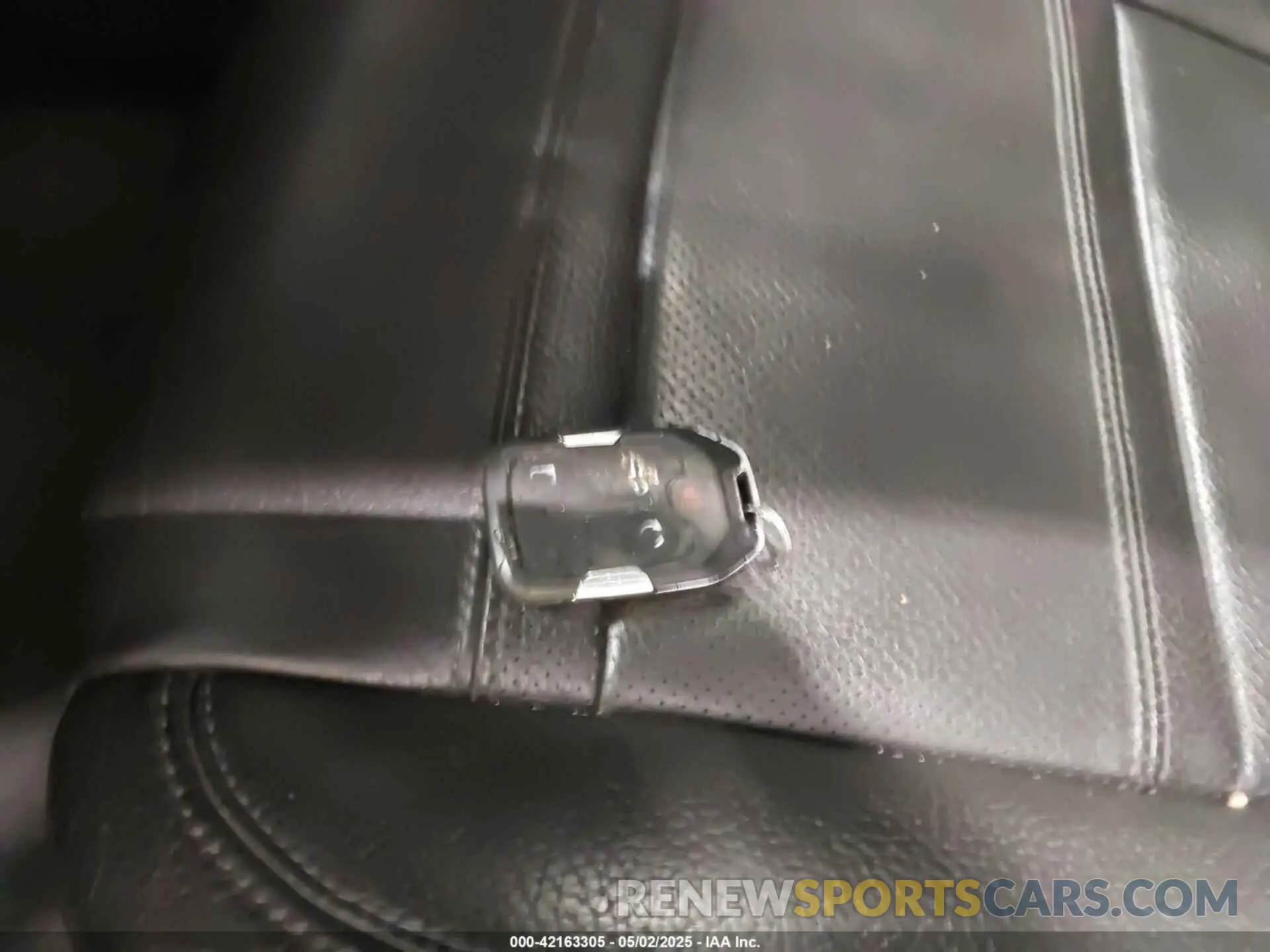 10 Photograph of a damaged car 1GT49REYXMF227709 GMC SIERRA 2500HD 2021