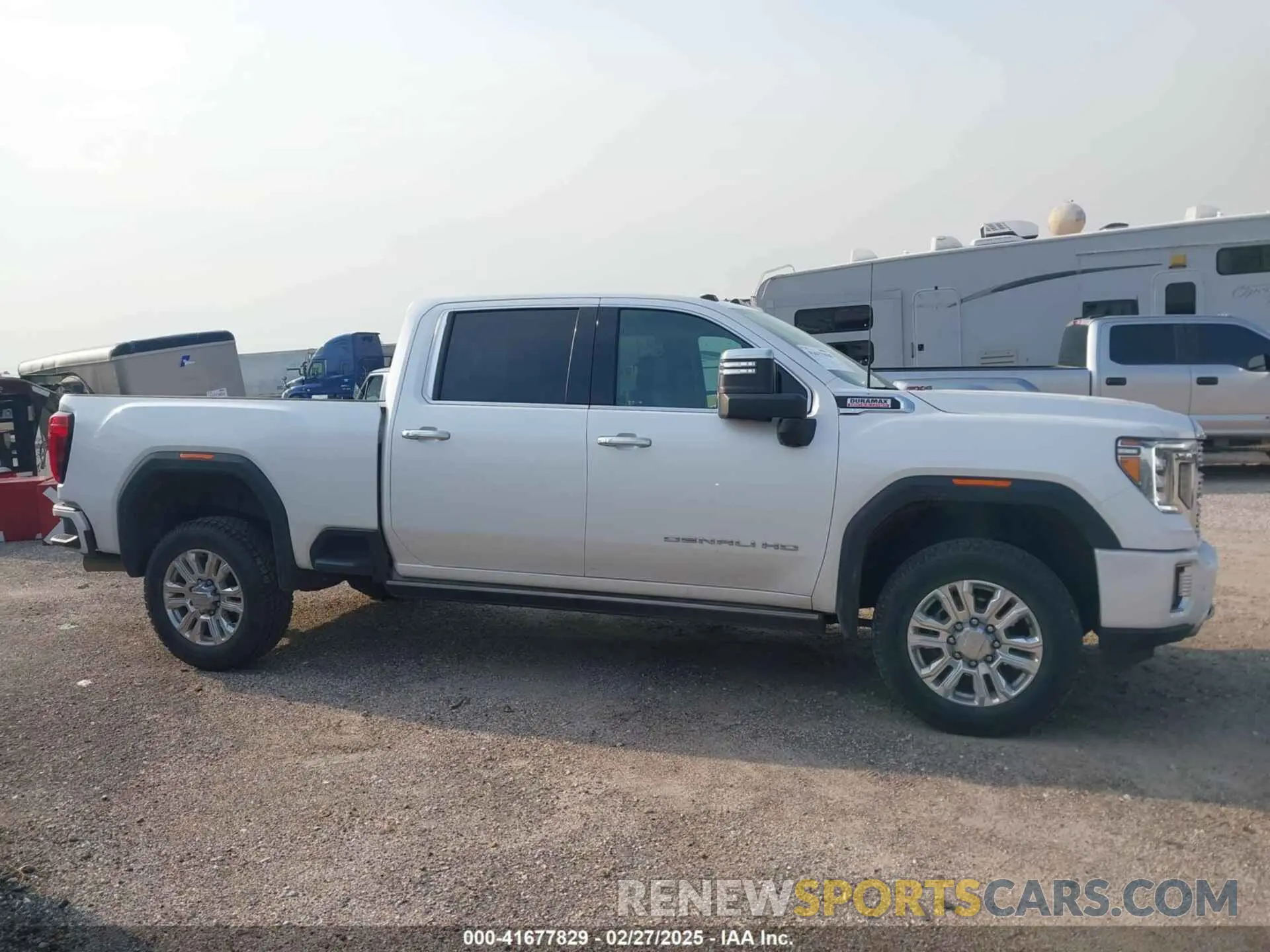 13 Photograph of a damaged car 1GT49REYXMF289367 GMC SIERRA 2500HD 2021