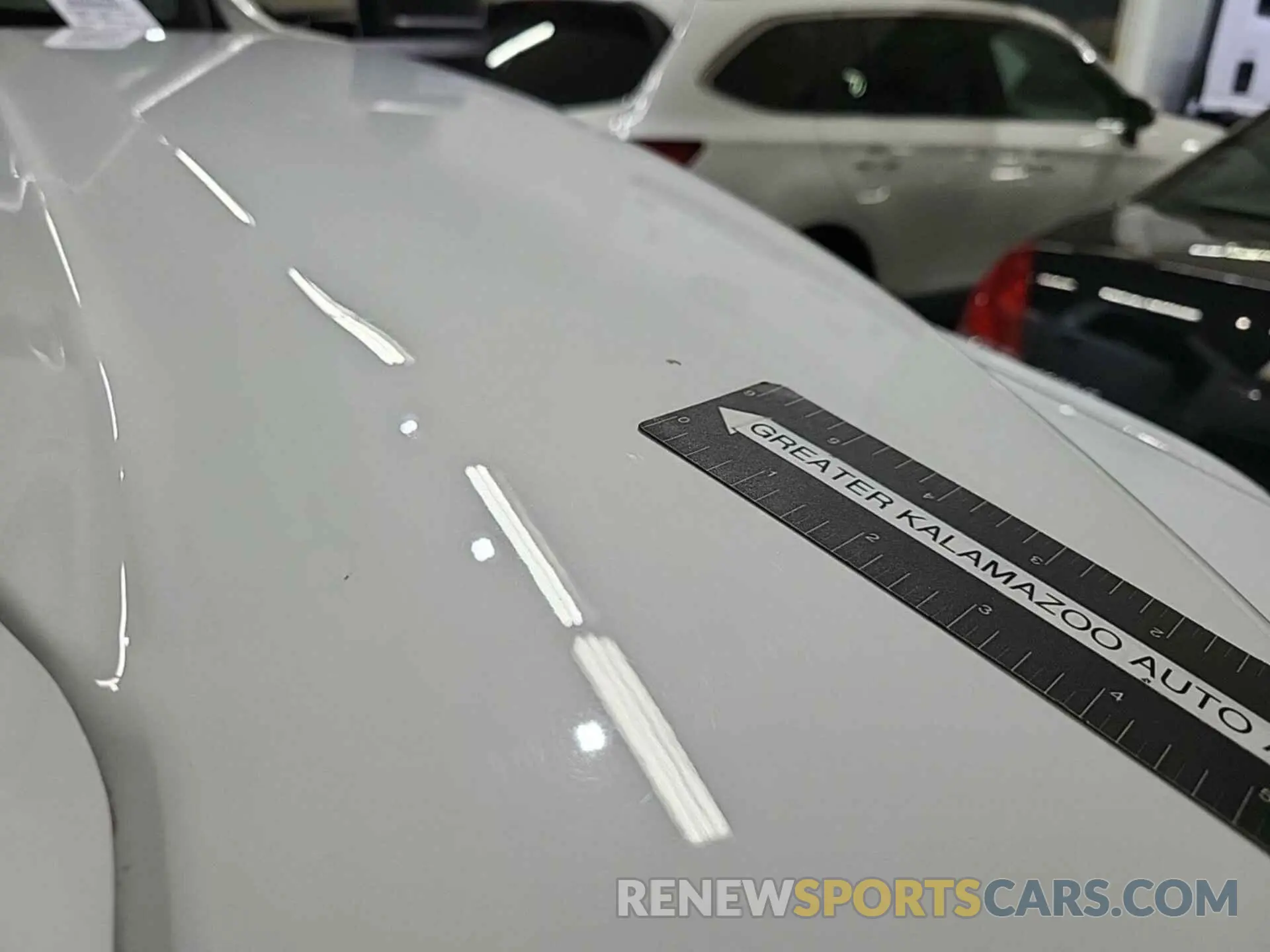 11 Photograph of a damaged car 1GT09LE72NF274995 GMC SIERRA 2500HD 2022