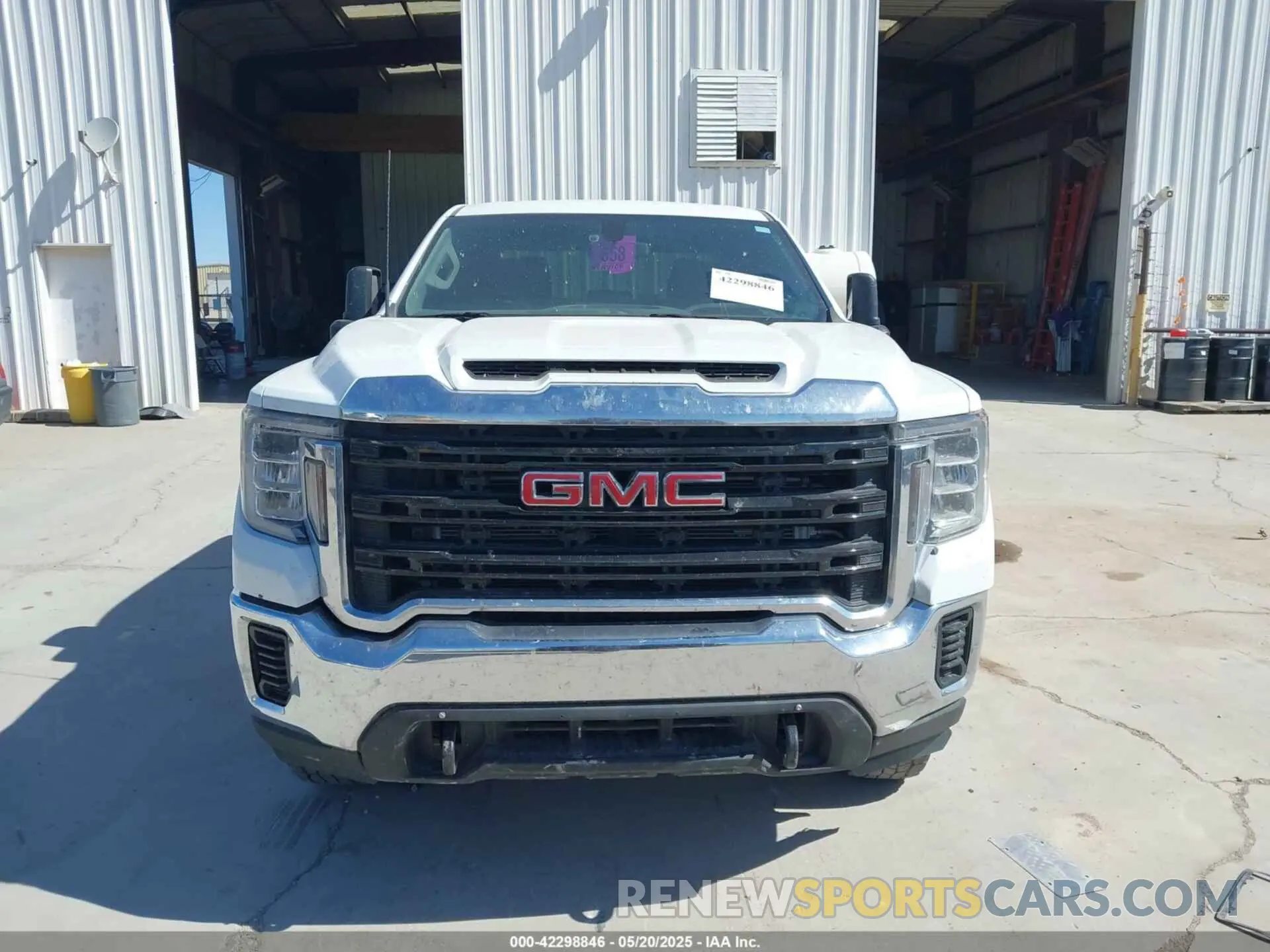 12 Photograph of a damaged car 1GT49LEY6NF244361 GMC SIERRA 2500HD 2022