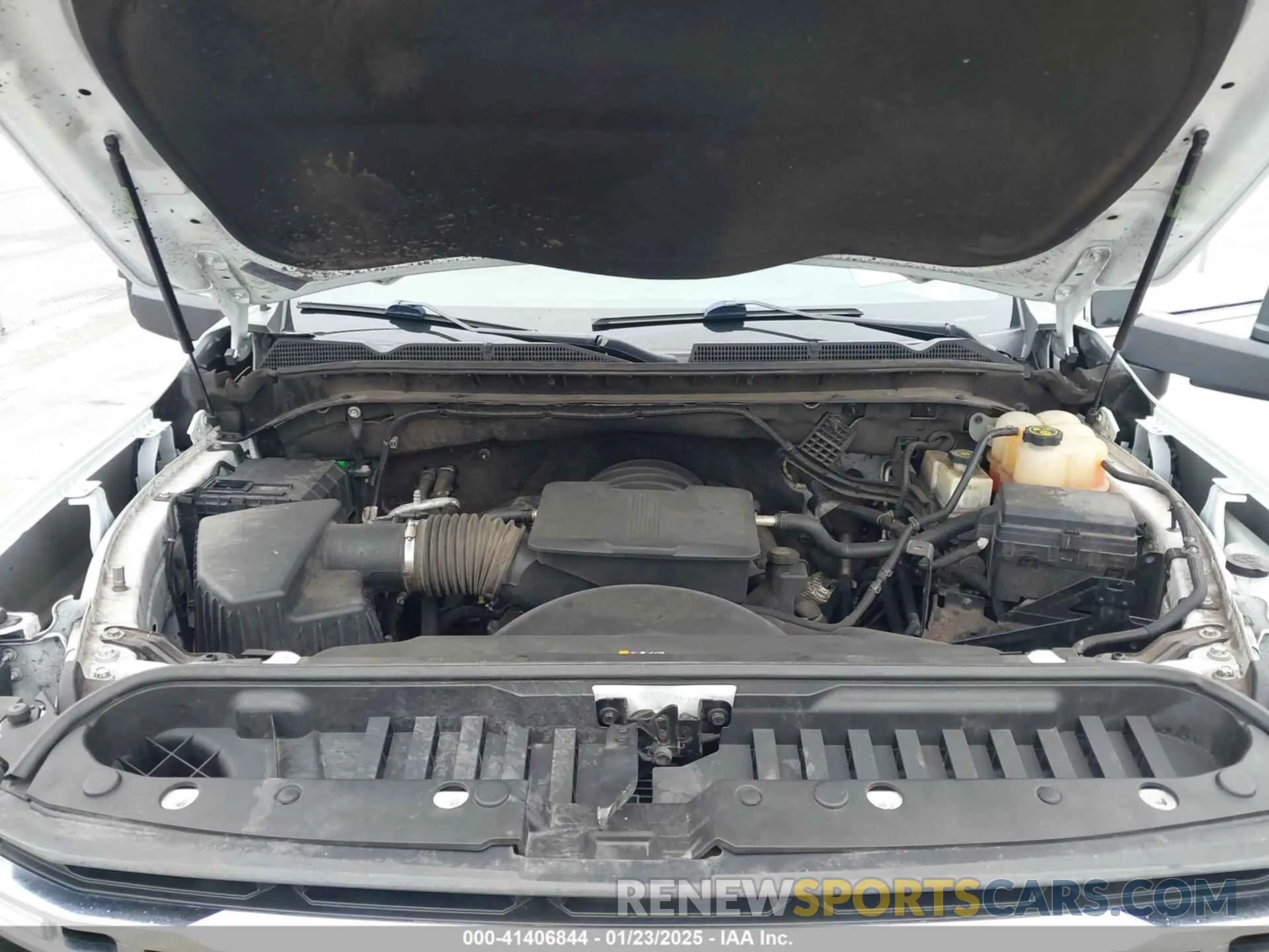 10 Photograph of a damaged car 1GT49ME77NF156609 GMC SIERRA 2500HD 2022