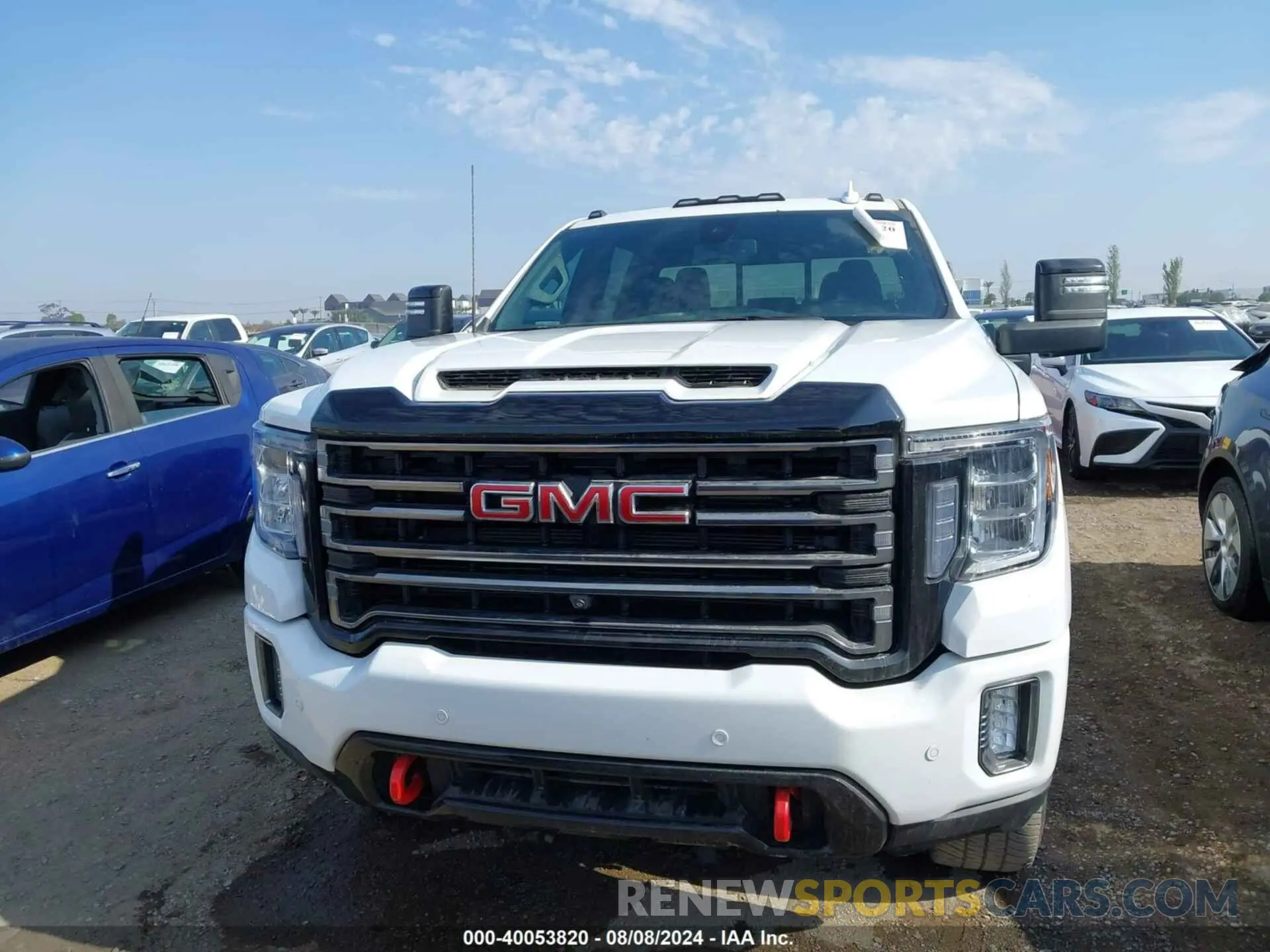 11 Photograph of a damaged car 1GT49PEYXNF194149 GMC SIERRA 2500HD 2022