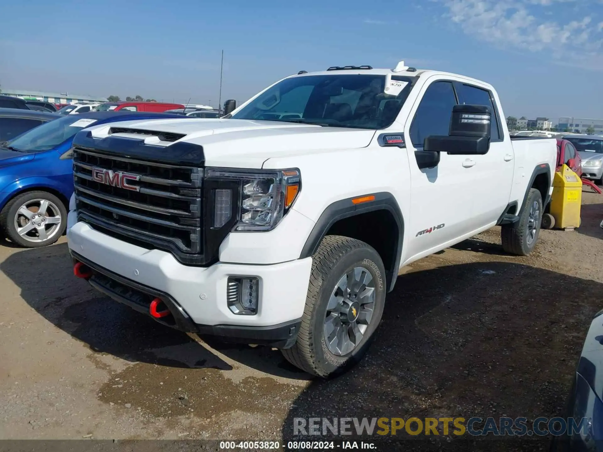 2 Photograph of a damaged car 1GT49PEYXNF194149 GMC SIERRA 2500HD 2022