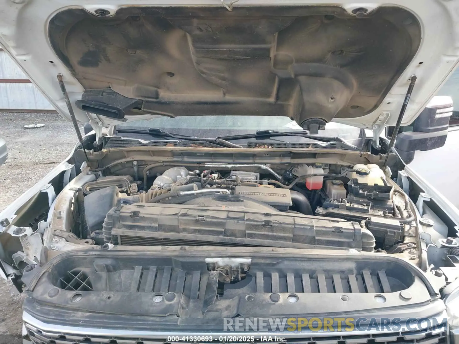 9 Photograph of a damaged car 1GT49REY0NF238056 GMC SIERRA 2500HD 2022