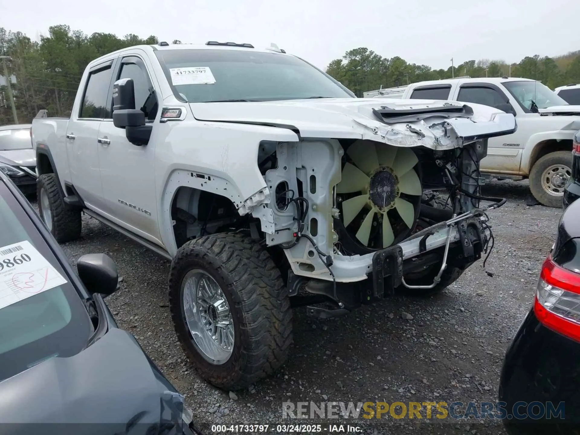 1 Photograph of a damaged car 1GT49REY7NF131859 GMC SIERRA 2500HD 2022