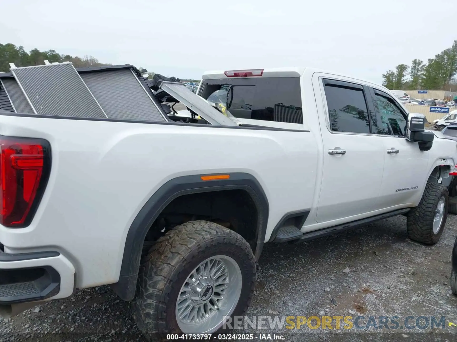 16 Photograph of a damaged car 1GT49REY7NF131859 GMC SIERRA 2500HD 2022